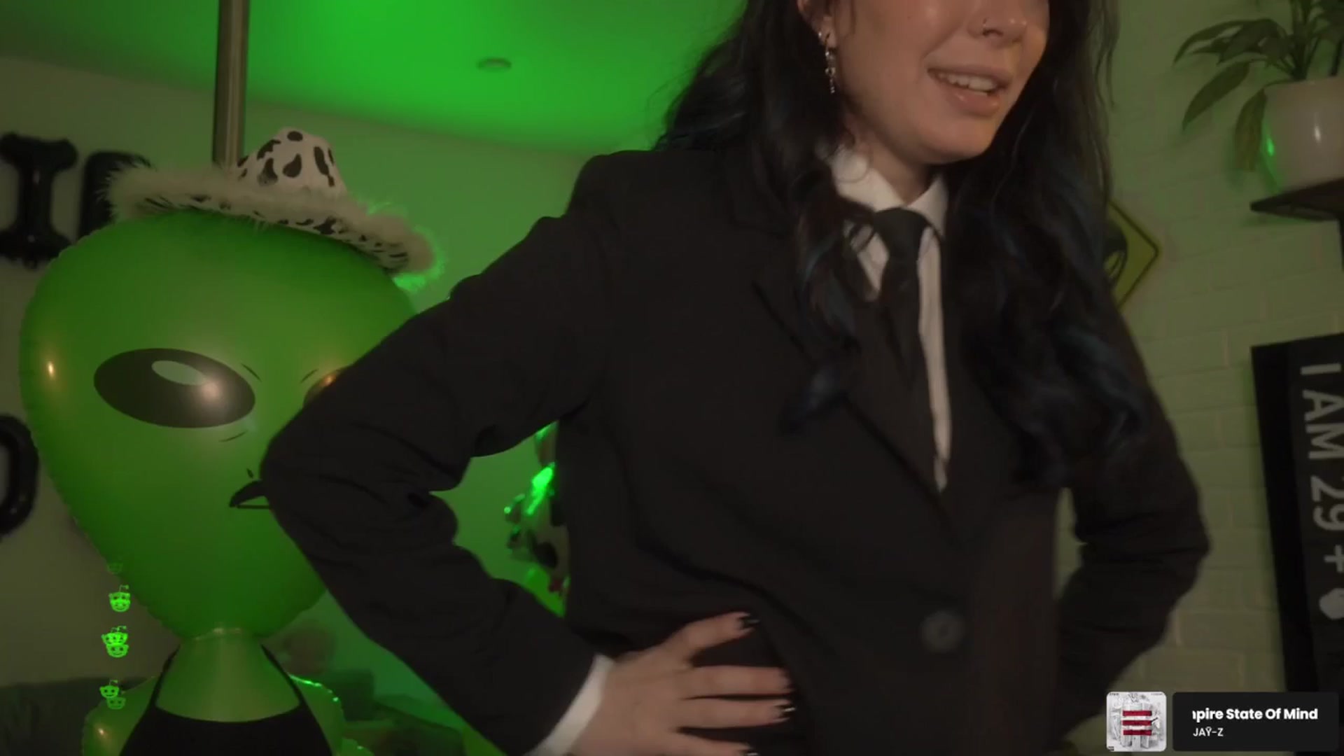 Gallery image thumbnail from BdayVibes's myfreecams stream on, 02/21/2026, 24:01 image 6 of 20