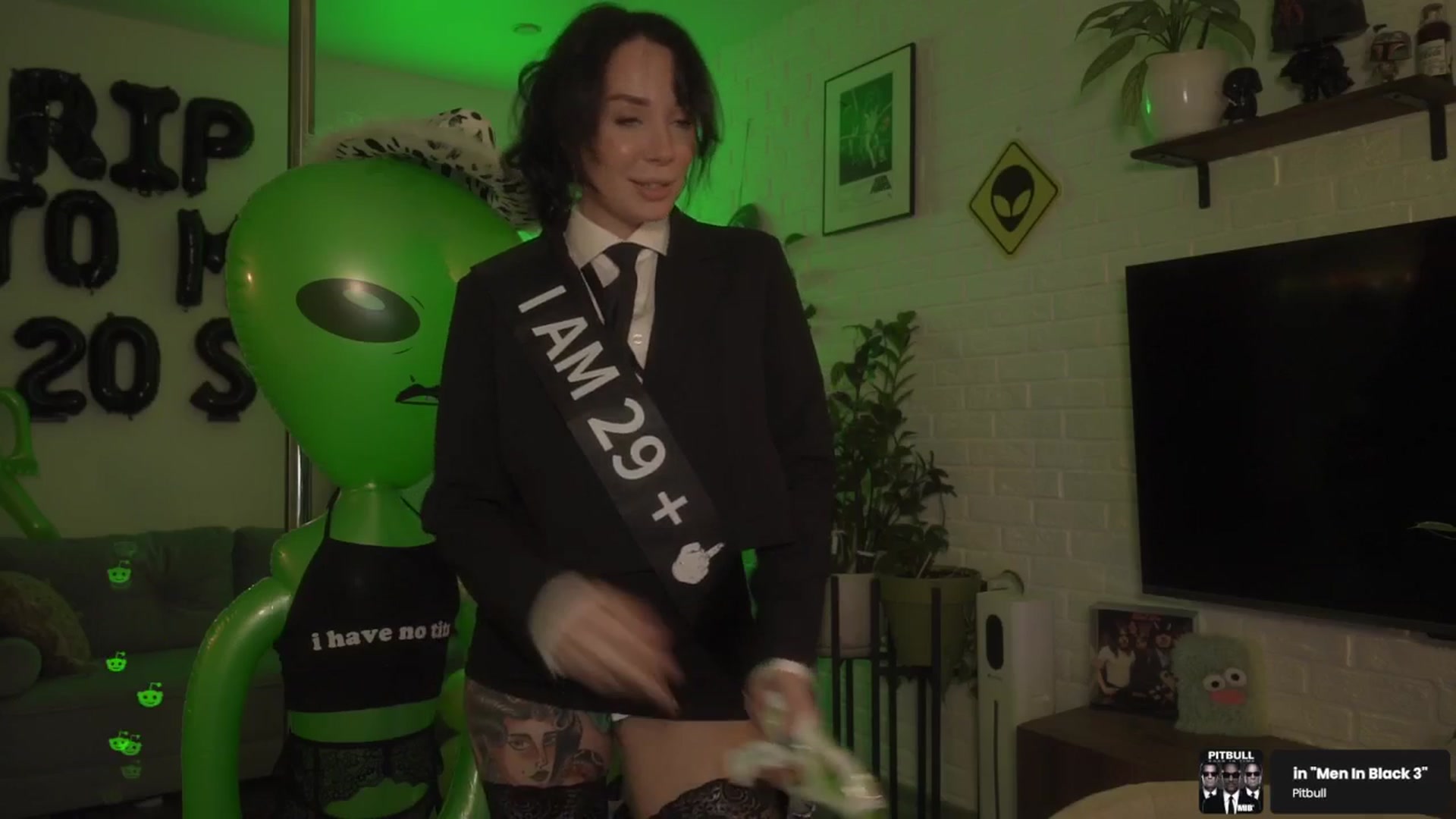 Gallery image thumbnail from BdayVibes's myfreecams stream on, 02/21/2026, 24:01 image 2 of 20