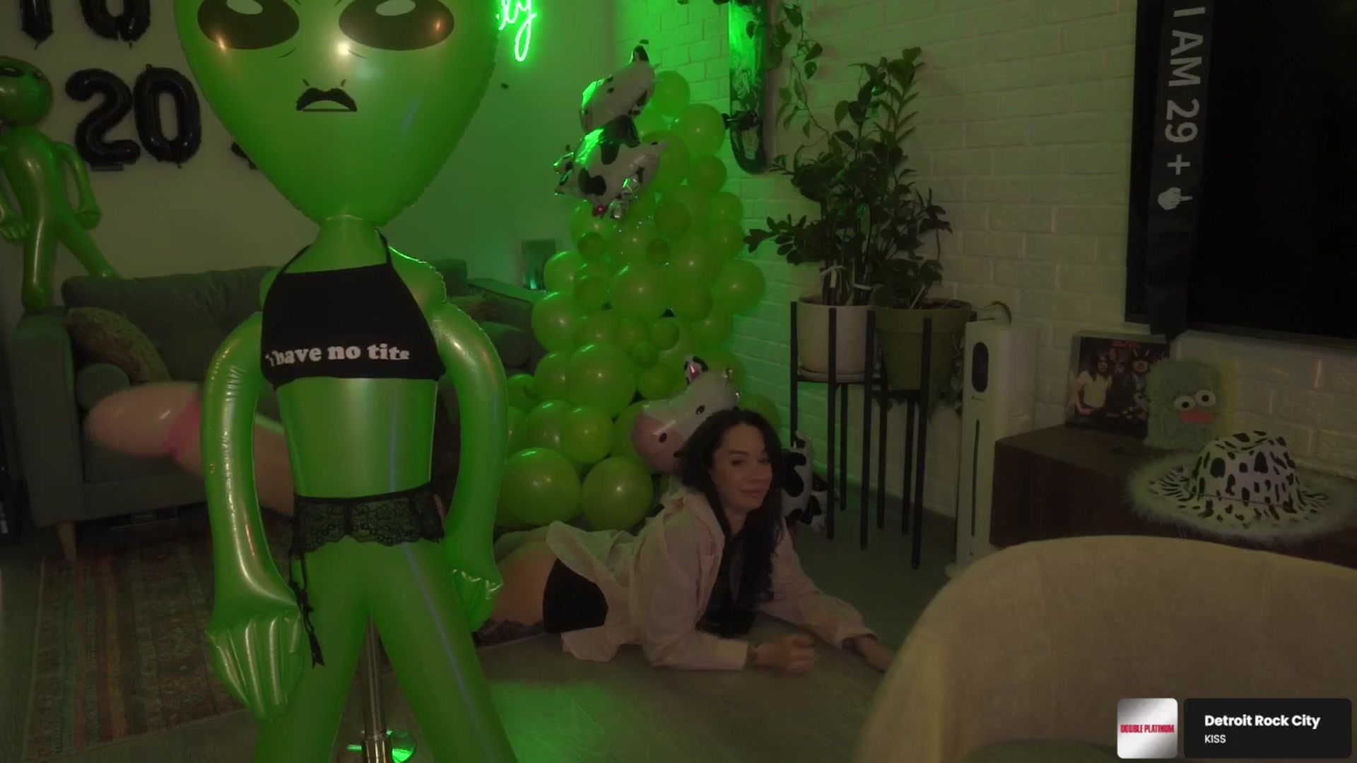 Gallery image thumbnail from BdayVibes's myfreecams stream on, 02/21/2026, 04:15 image 5 of 20