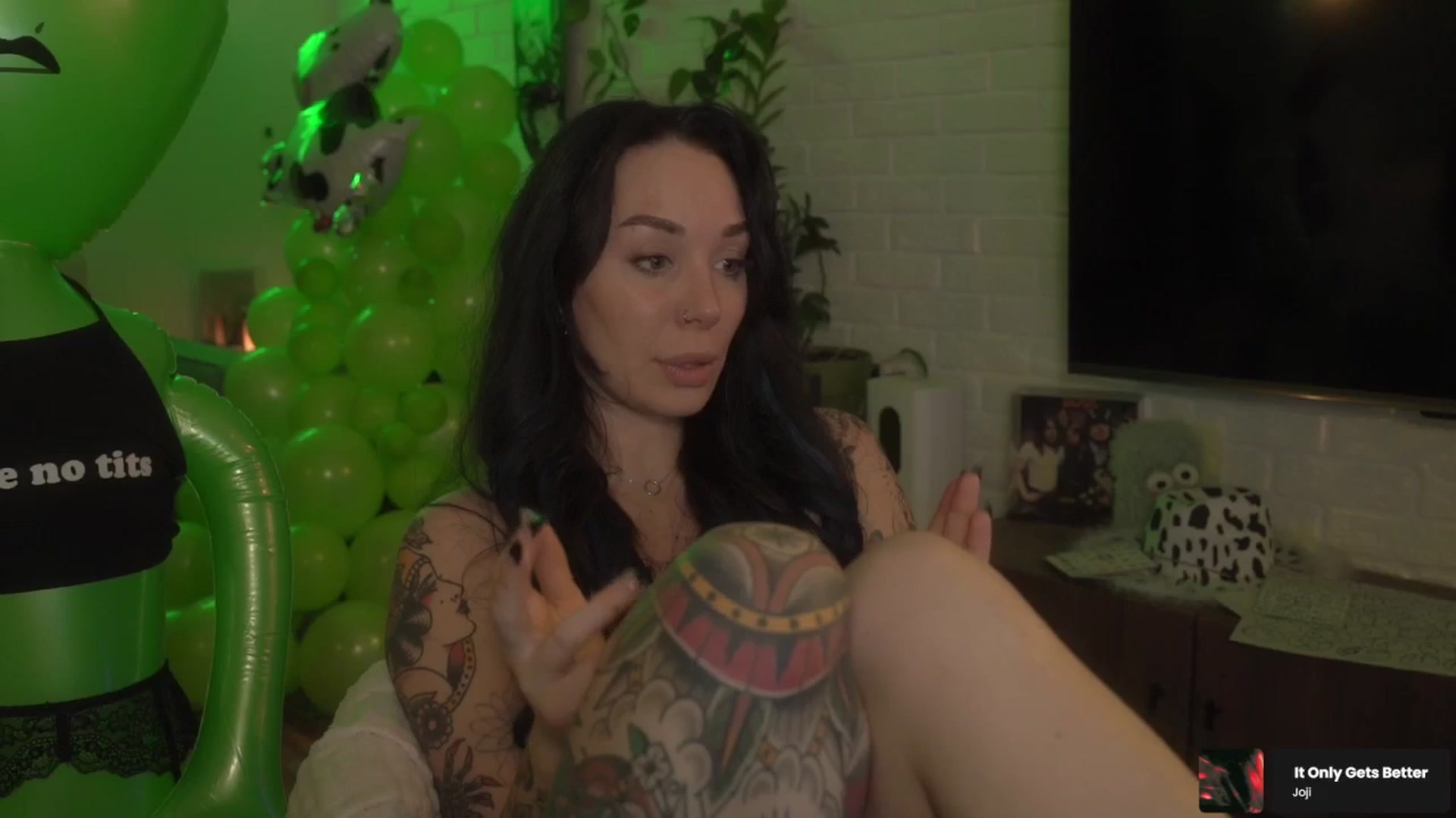Gallery image thumbnail from BdayVibes's myfreecams stream on, 02/21/2026, 05:17 image 4 of 20