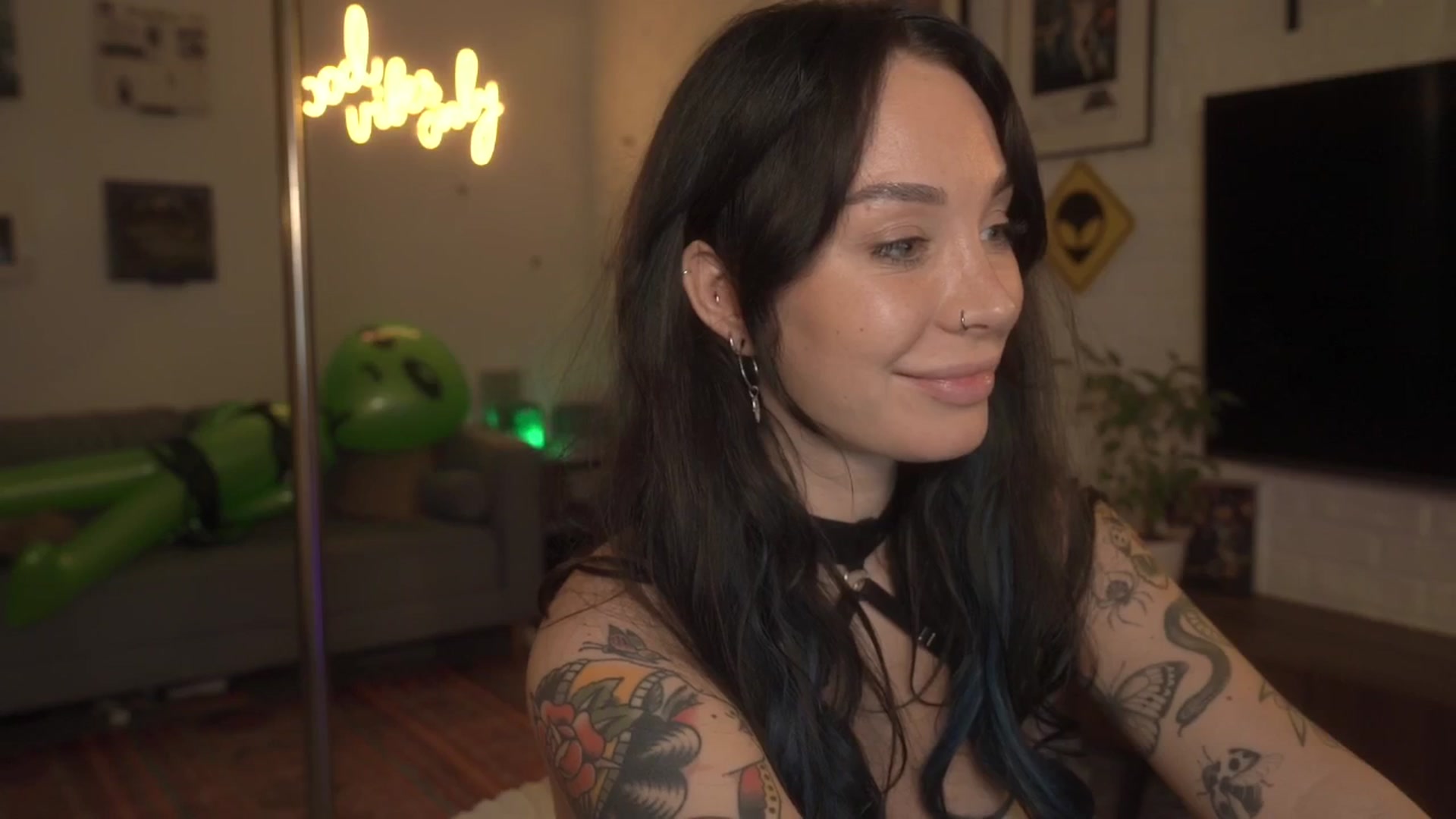Gallery image thumbnail from BdayVibes's myfreecams stream on, 02/26/2026, 01:33 image 7 of 20