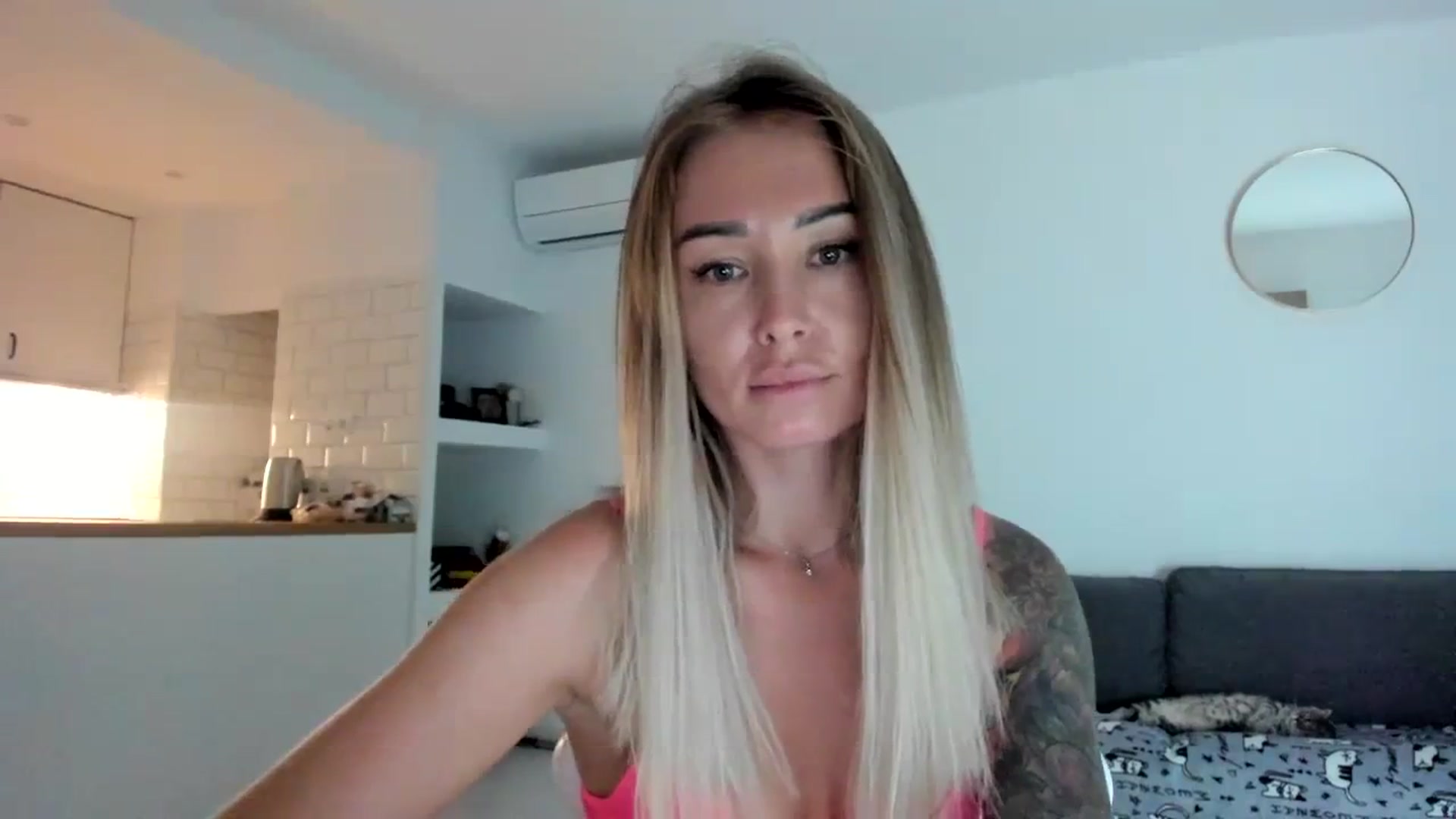 Gallery image thumbnail from BdayYas's myfreecams stream on, 09/25/2023, 01:04 image 17 of 20