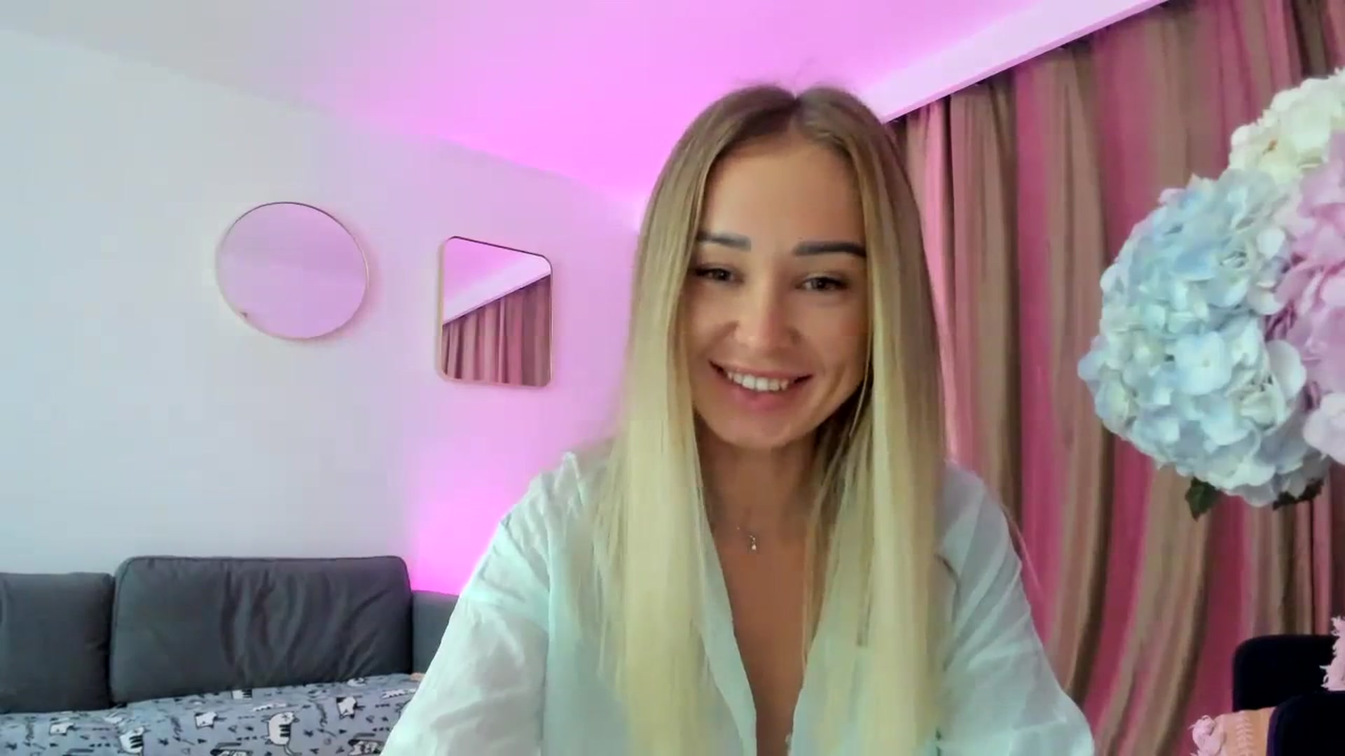 Gallery image thumbnail from BdayYas's myfreecams stream on, 09/25/2023, 20:51 image 12 of 20