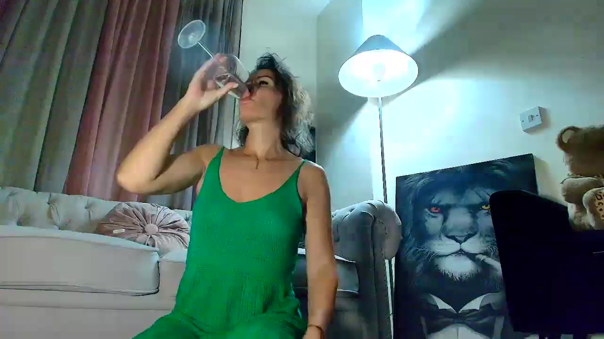 Gallery image thumbnail from Bday_Aartemis's myfreecams stream on, 07/06/2025, 04:14 image 11 of 20