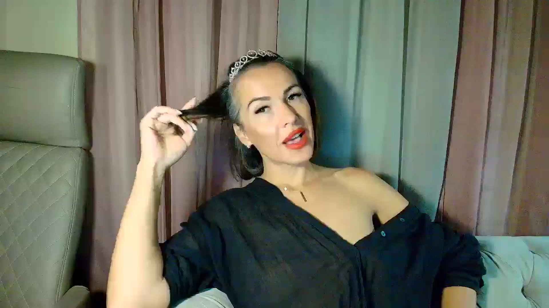 Gallery image thumbnail from Bday_Aartemis's myfreecams stream on, 07/25/2025, 02:01 image 8 of 20