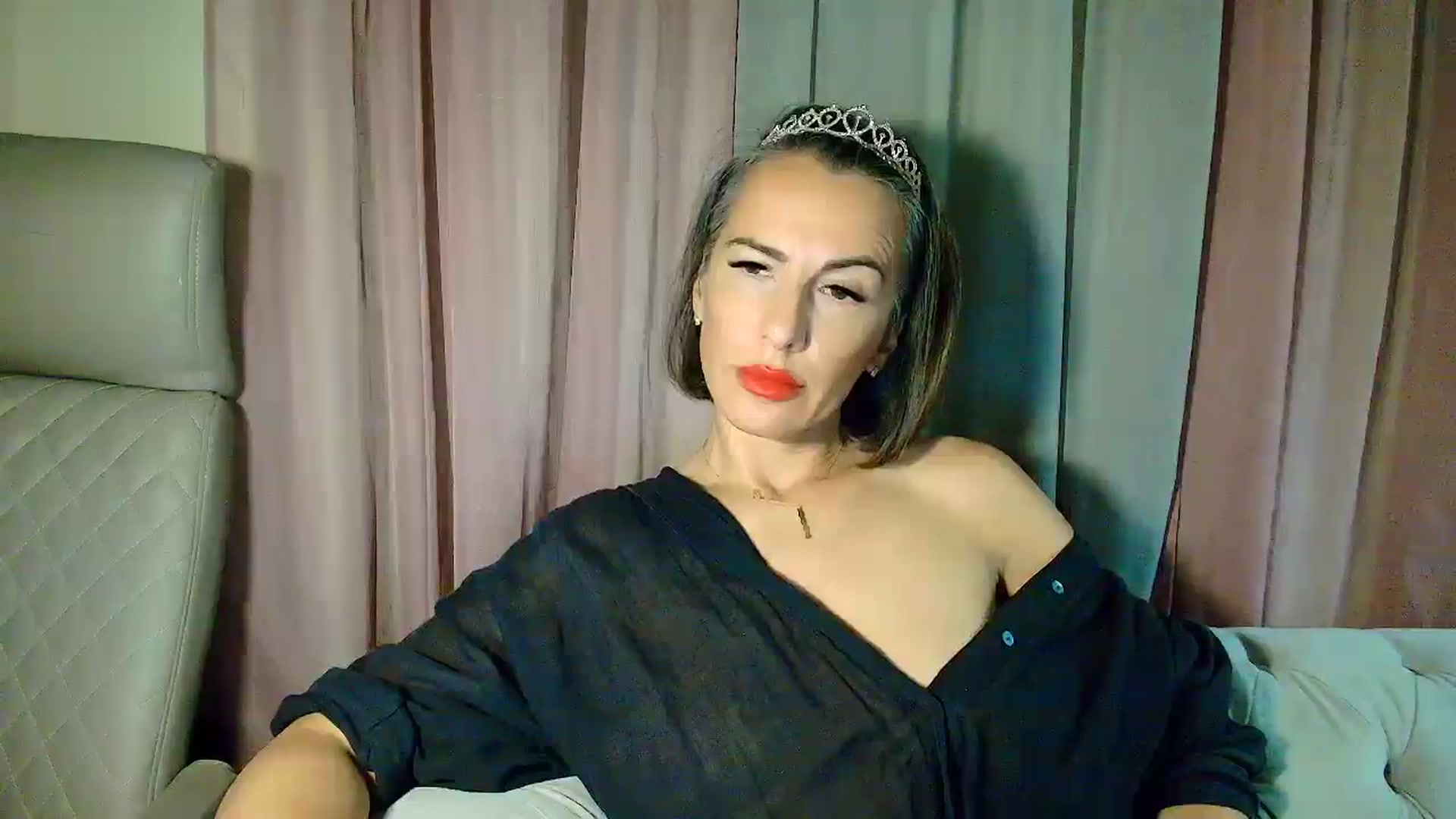 Gallery image thumbnail from Bday_Aartemis's myfreecams stream on, 07/25/2025, 02:01 image 4 of 20