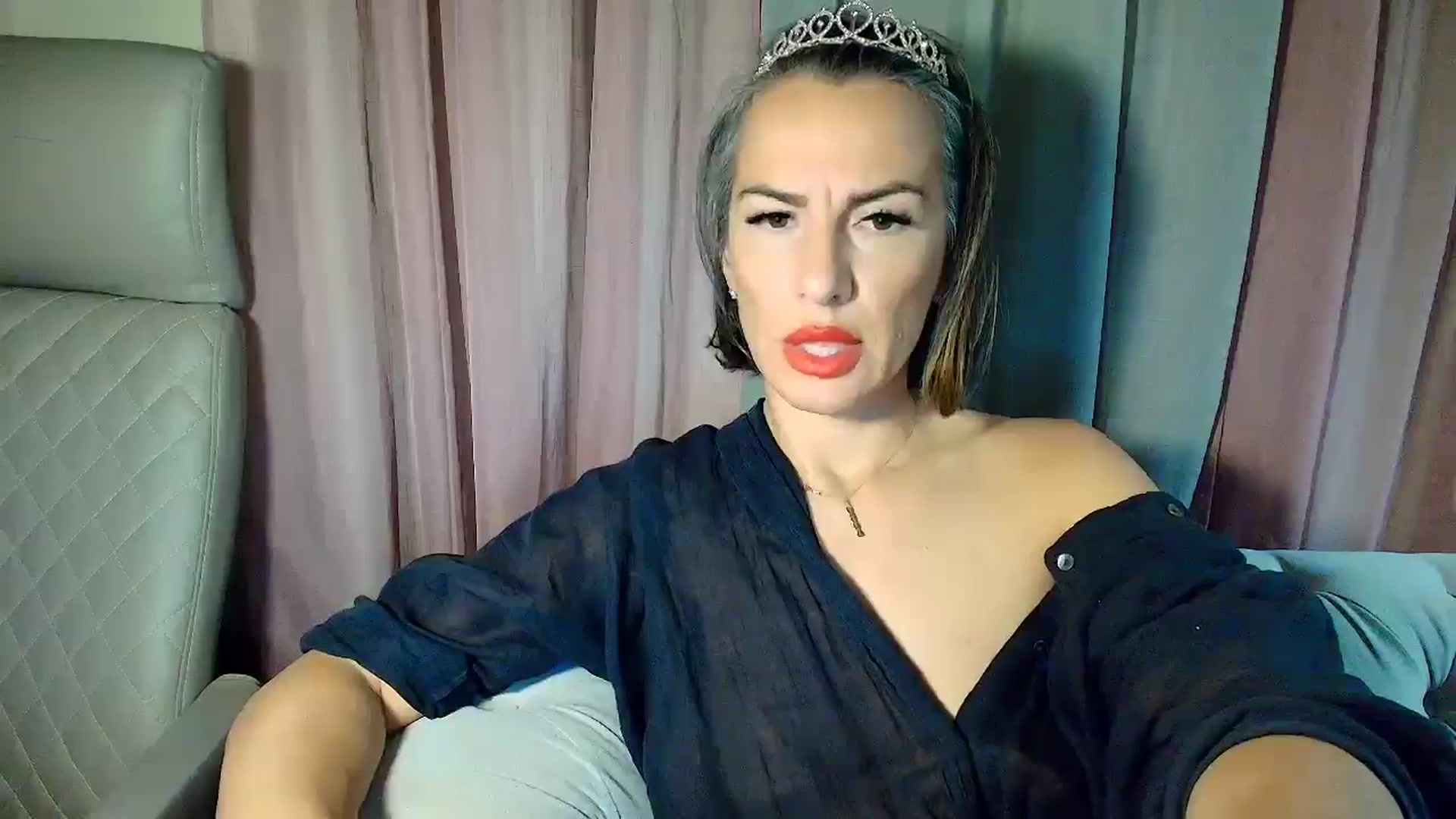 Gallery image thumbnail from Bday_Aartemis's myfreecams stream on, 07/25/2025, 02:01 image 14 of 20