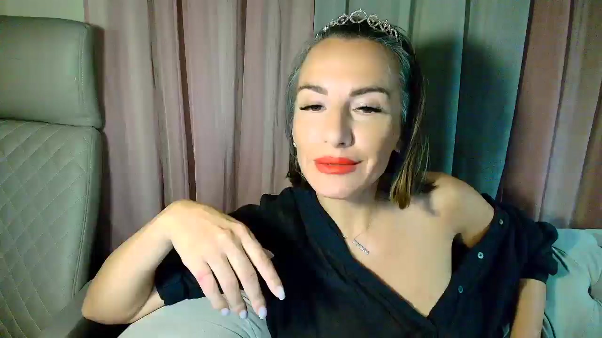 Gallery image thumbnail from Bday_Aartemis's myfreecams stream on, 07/25/2025, 02:01 image 19 of 20