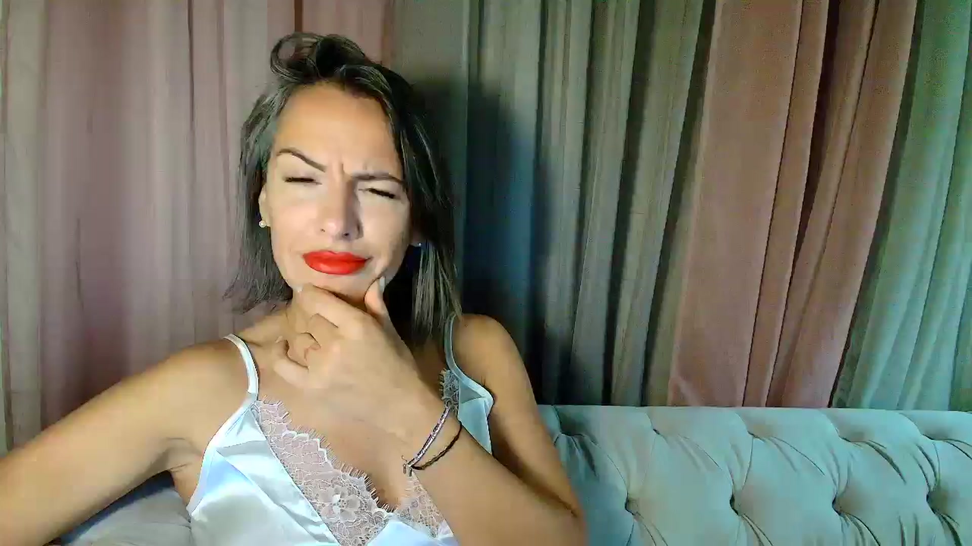 Gallery image thumbnail from Bday_Aartemis's myfreecams stream on, 08/31/2025, 01:16 image 11 of 20