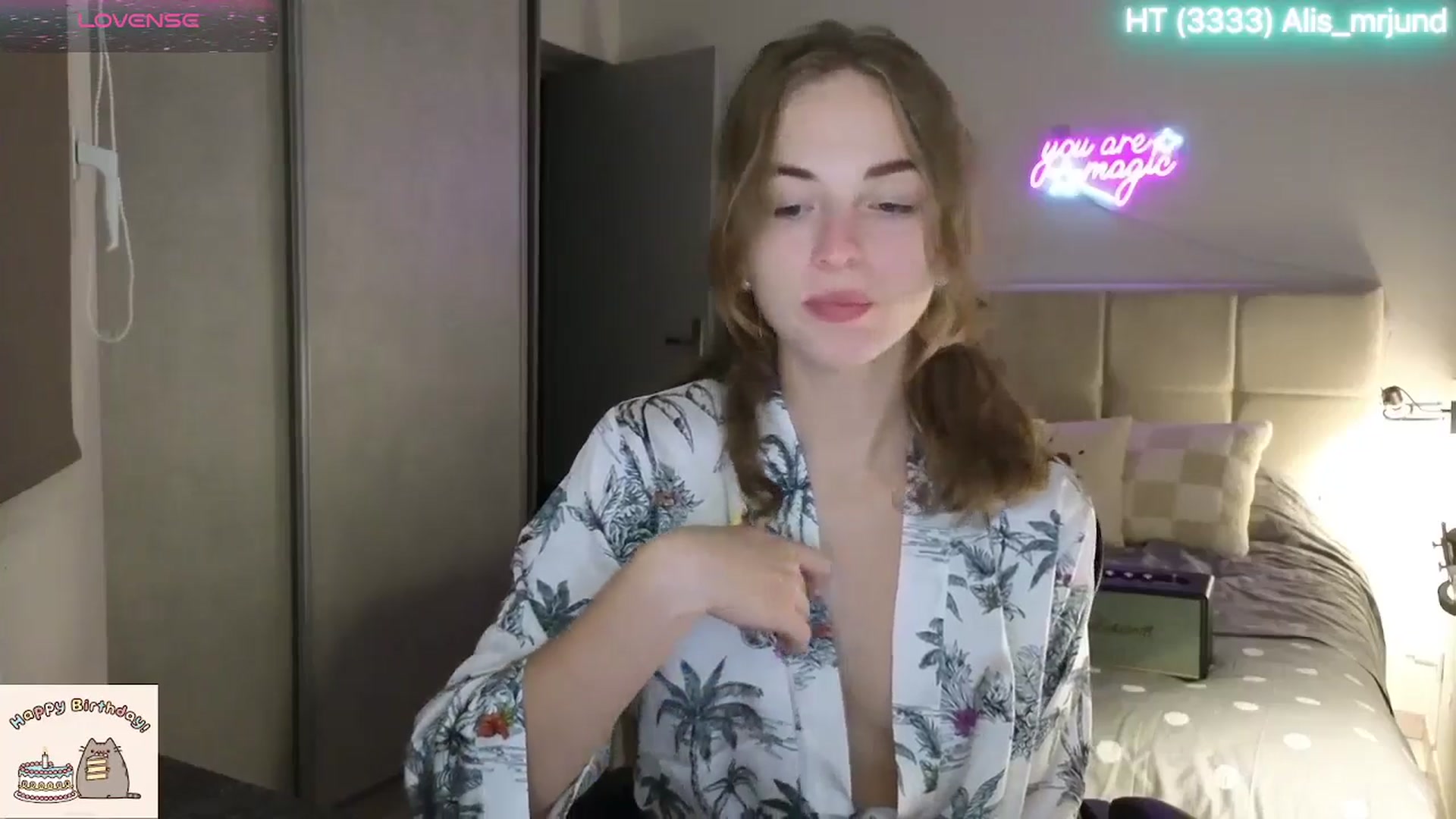 Gallery image thumbnail from Bday_Aliannaa's myfreecams stream on, 06/10/2025, 21:21 image 12 of 20