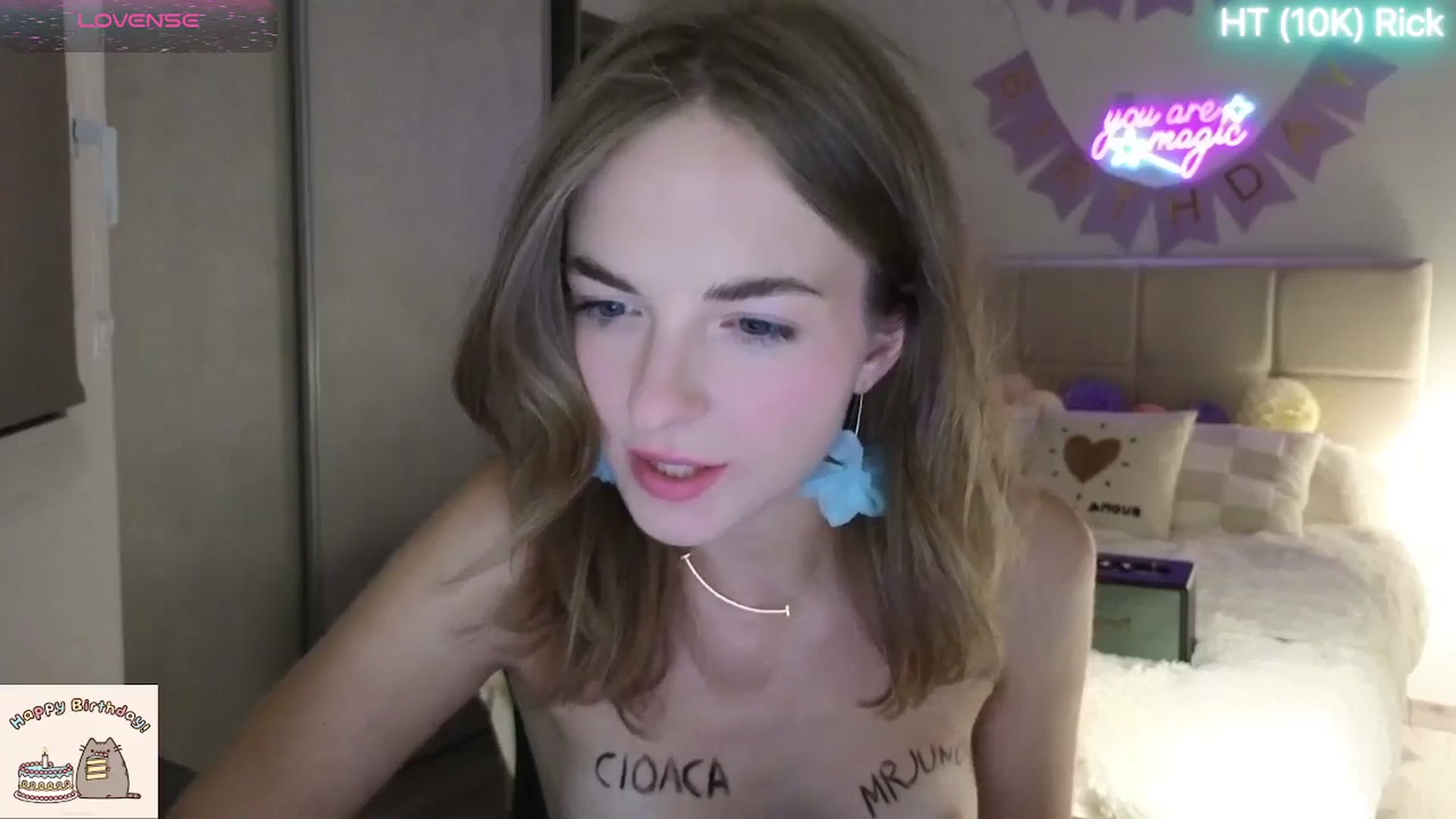 Gallery image thumbnail from Bday_Aliannaa's myfreecams stream on, 06/15/2025, 20:31 image 16 of 20