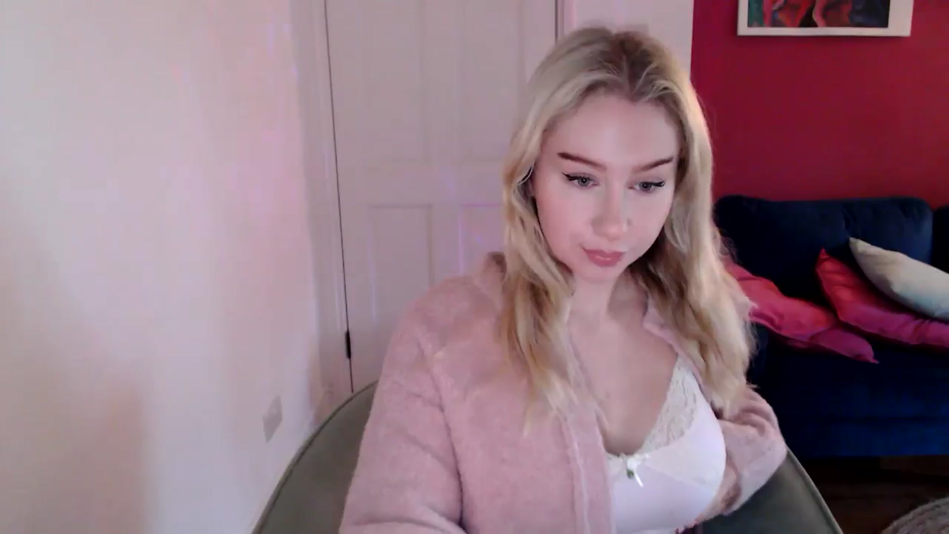 Gallery image thumbnail from Bday_Ava's myfreecams stream on, 01/01/2025, 11:55 image 7 of 20