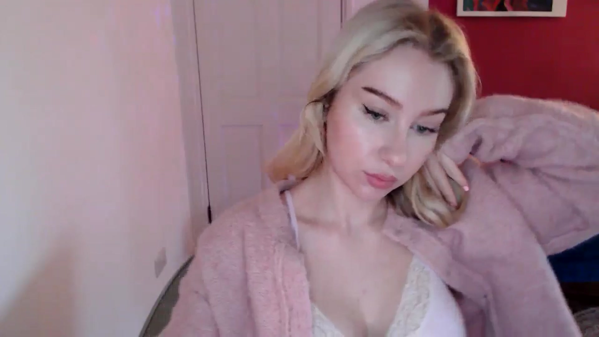 Gallery image thumbnail from Bday_Ava's myfreecams stream on, 01/01/2025, 11:55 image 20 of 20