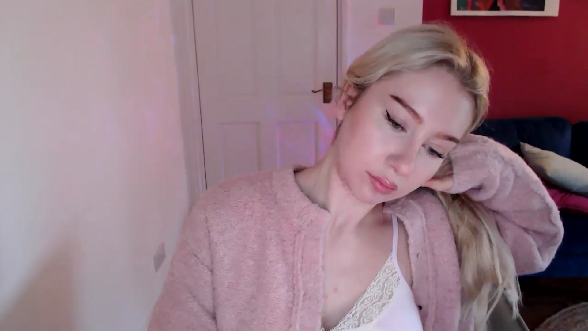 Gallery image thumbnail from Bday_Ava's myfreecams stream on, 01/01/2025, 11:55 image 13 of 20