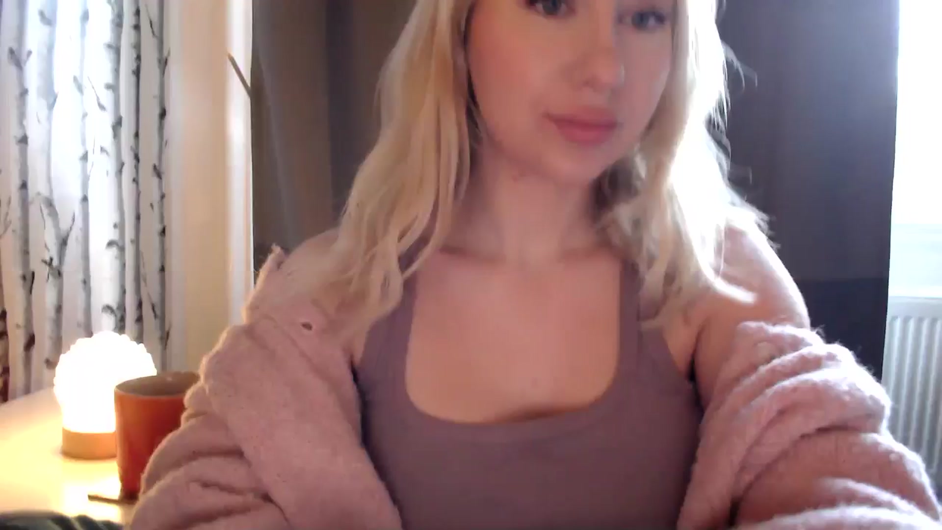 Gallery image thumbnail from Bday_Ava's myfreecams stream on, 01/09/2025, 10:39 image 1 of 20