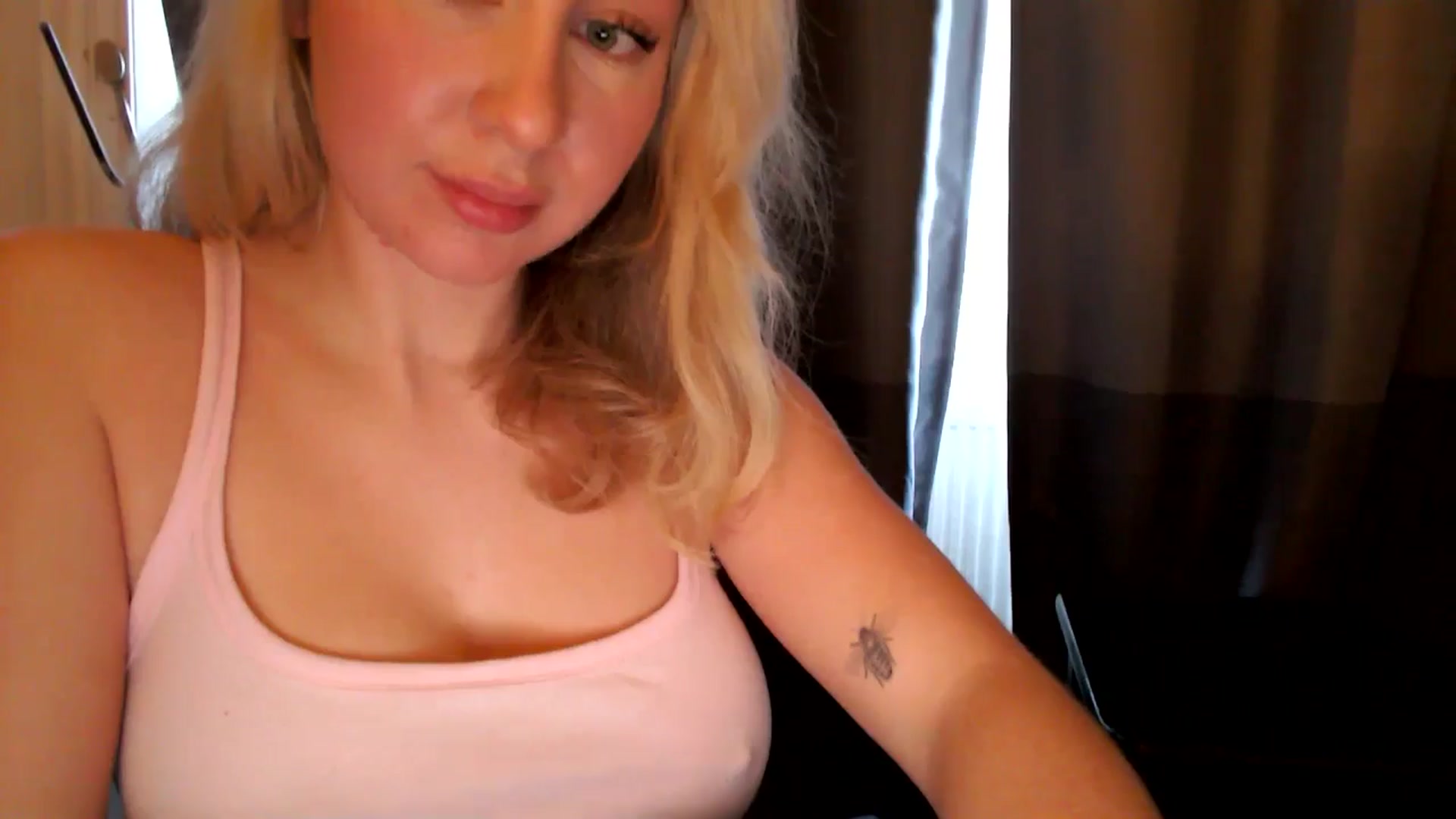 Gallery image thumbnail from Bday_Ava's myfreecams stream on, 01/10/2025, 15:01 image 13 of 20