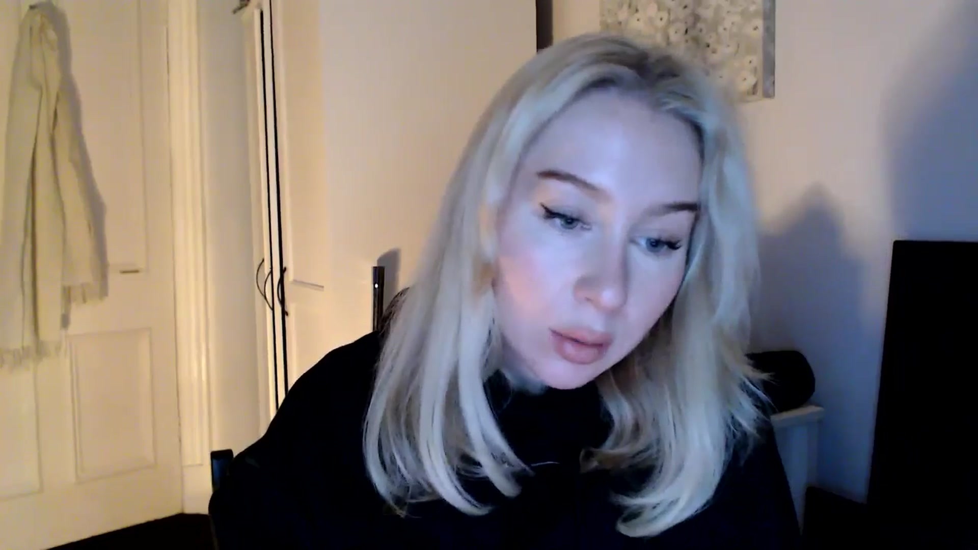 Gallery image thumbnail from Bday_Ava's myfreecams stream on, 01/10/2025, 16:32 image 2 of 20