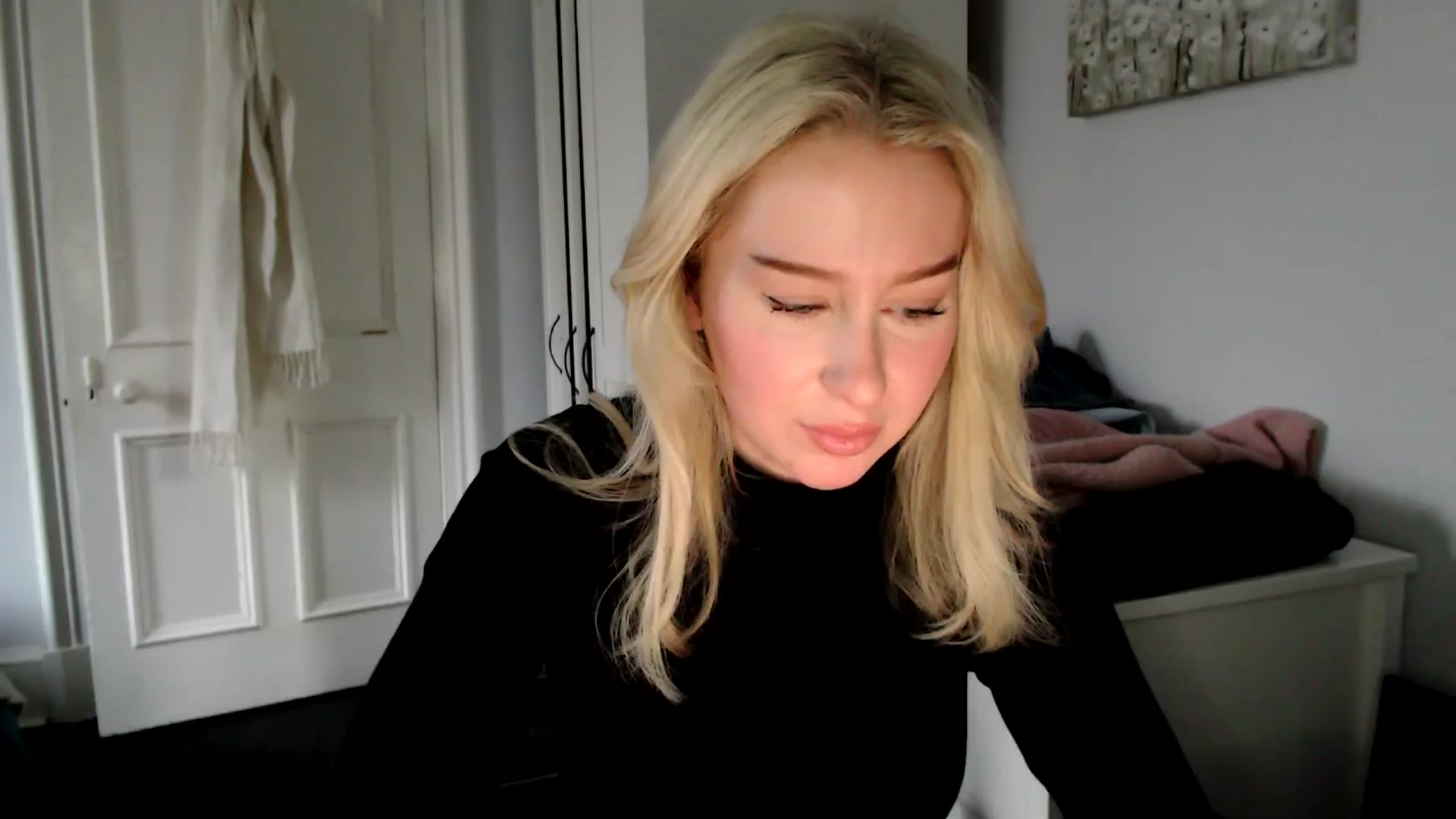 Gallery image thumbnail from Bday_Ava's myfreecams stream on, 01/11/2025, 15:11 image 11 of 20