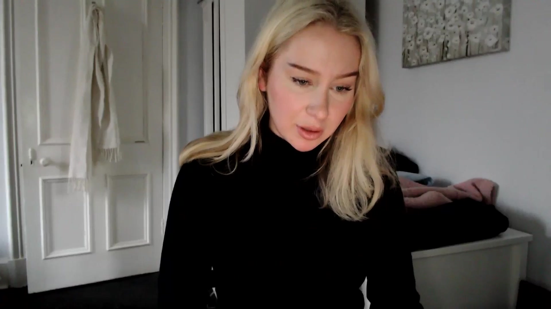 Gallery image thumbnail from Bday_Ava's myfreecams stream on, 01/11/2025, 15:11 image 7 of 20