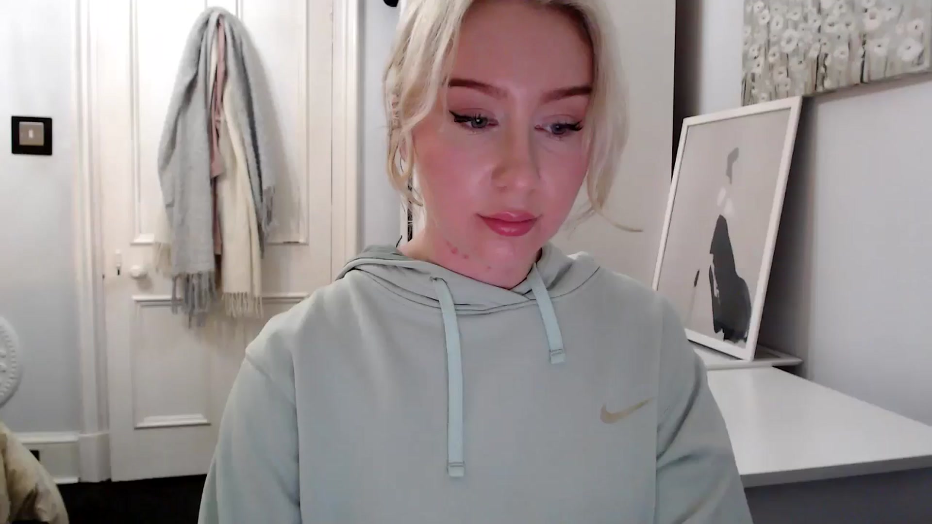 Gallery image thumbnail from Bday_Ava's myfreecams stream on, 01/21/2025, 20:25 image 11 of 20