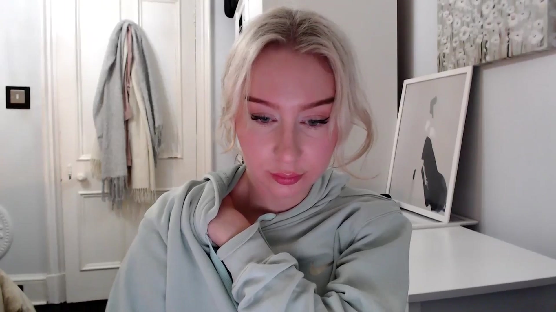 Gallery image thumbnail from Bday_Ava's myfreecams stream on, 01/21/2025, 20:25 image 2 of 20