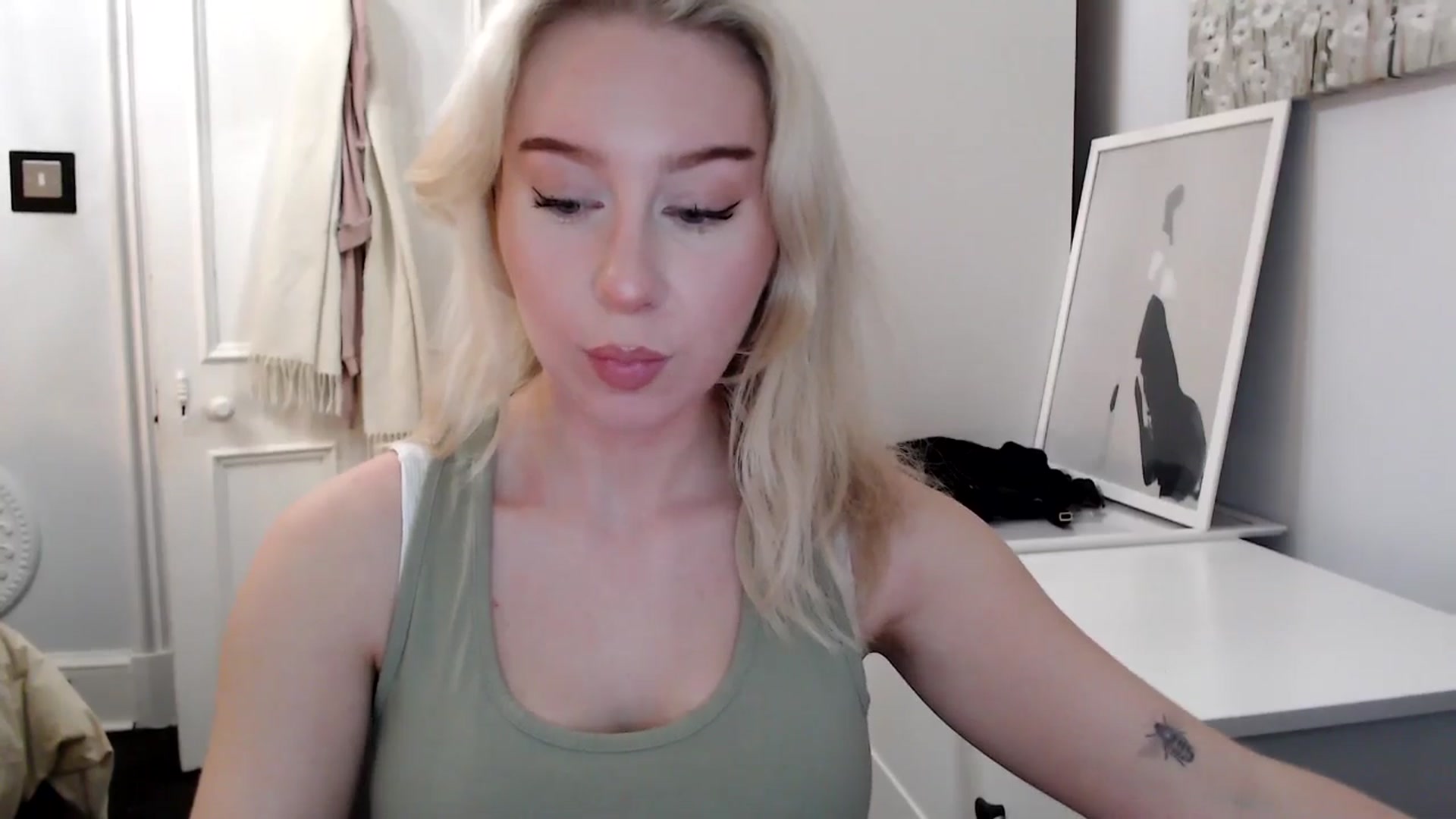 Gallery image thumbnail from Bday_Ava's myfreecams stream on, 01/22/2025, 19:05 image 4 of 20