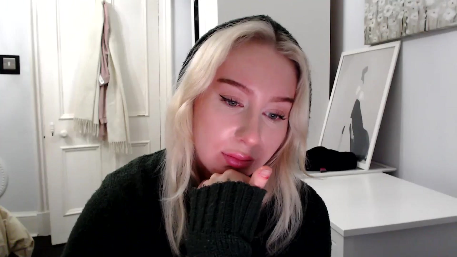 Gallery image thumbnail from Bday_Ava's myfreecams stream on, 01/22/2025, 22:25 image 16 of 20