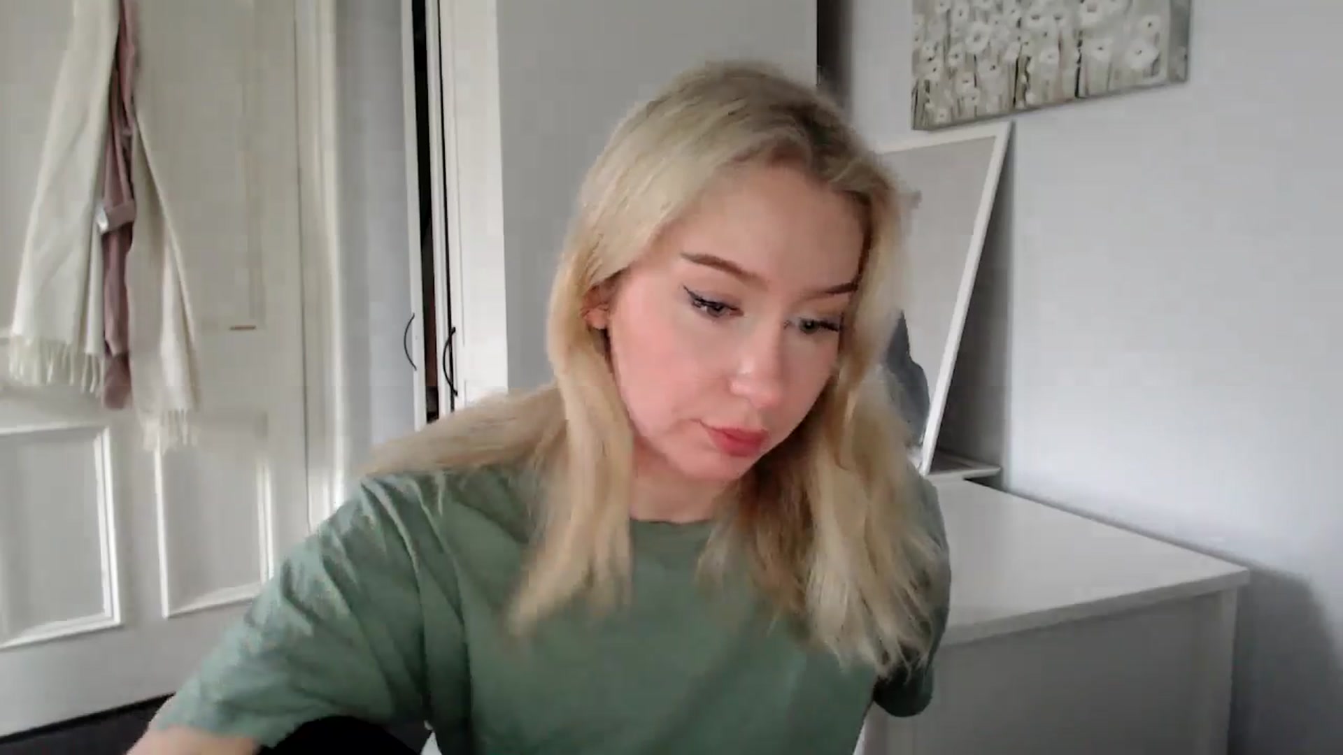 Gallery image thumbnail from Bday_Ava's myfreecams stream on, 01/23/2025, 12:13 image 11 of 20