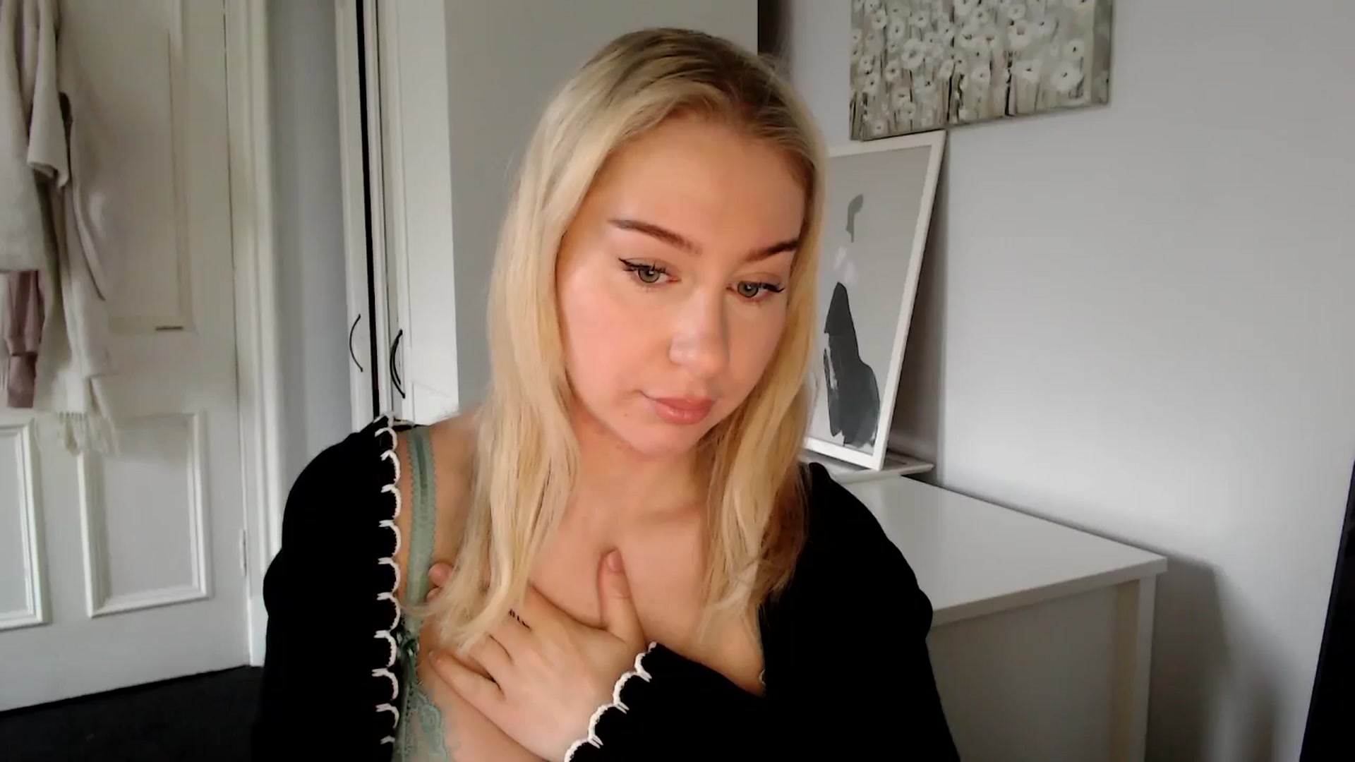 Gallery image thumbnail from Bday_Ava's myfreecams stream on, 01/27/2025, 10:57 image 1 of 20