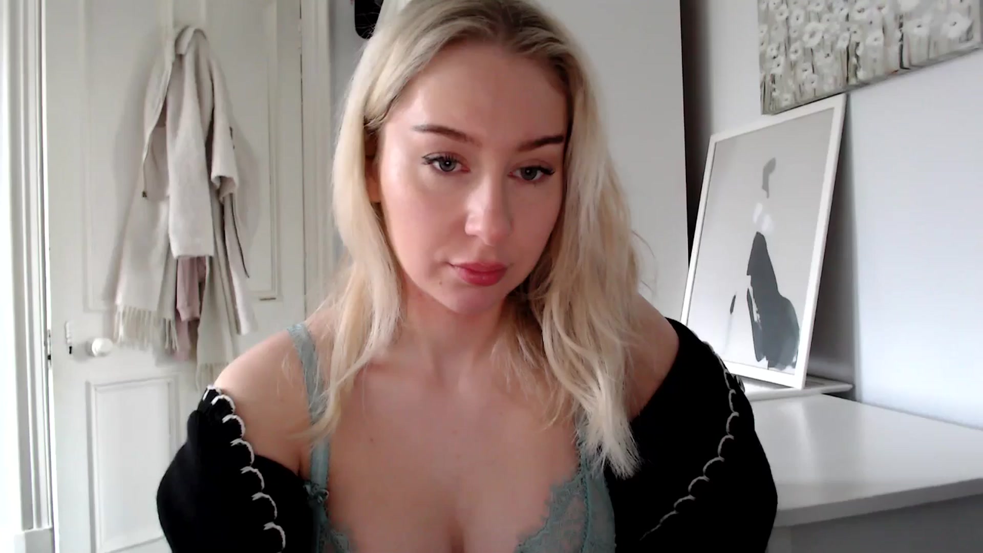 Gallery image thumbnail from Bday_Ava's myfreecams stream on, 01/27/2025, 12:46 image 2 of 20