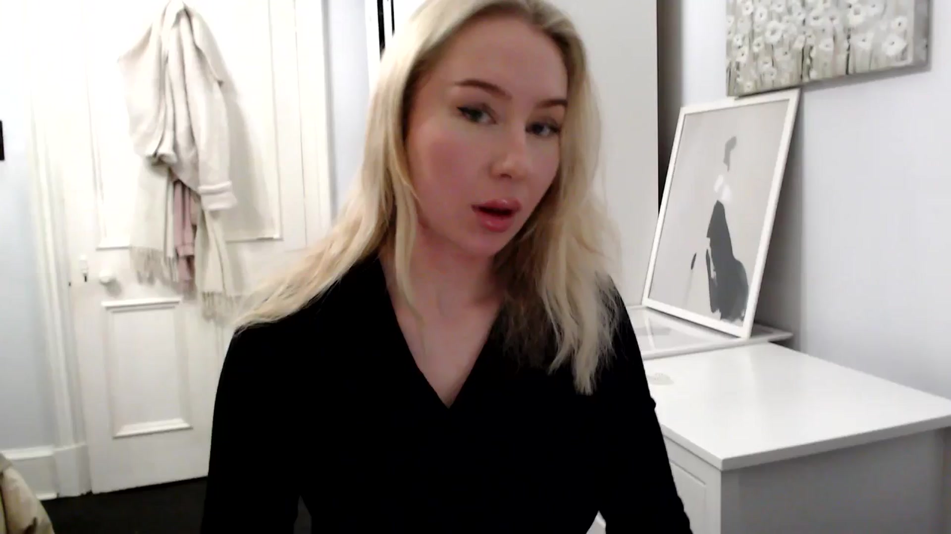 Gallery image thumbnail from Bday_Ava's myfreecams stream on, 01/28/2025, 20:47 image 6 of 20