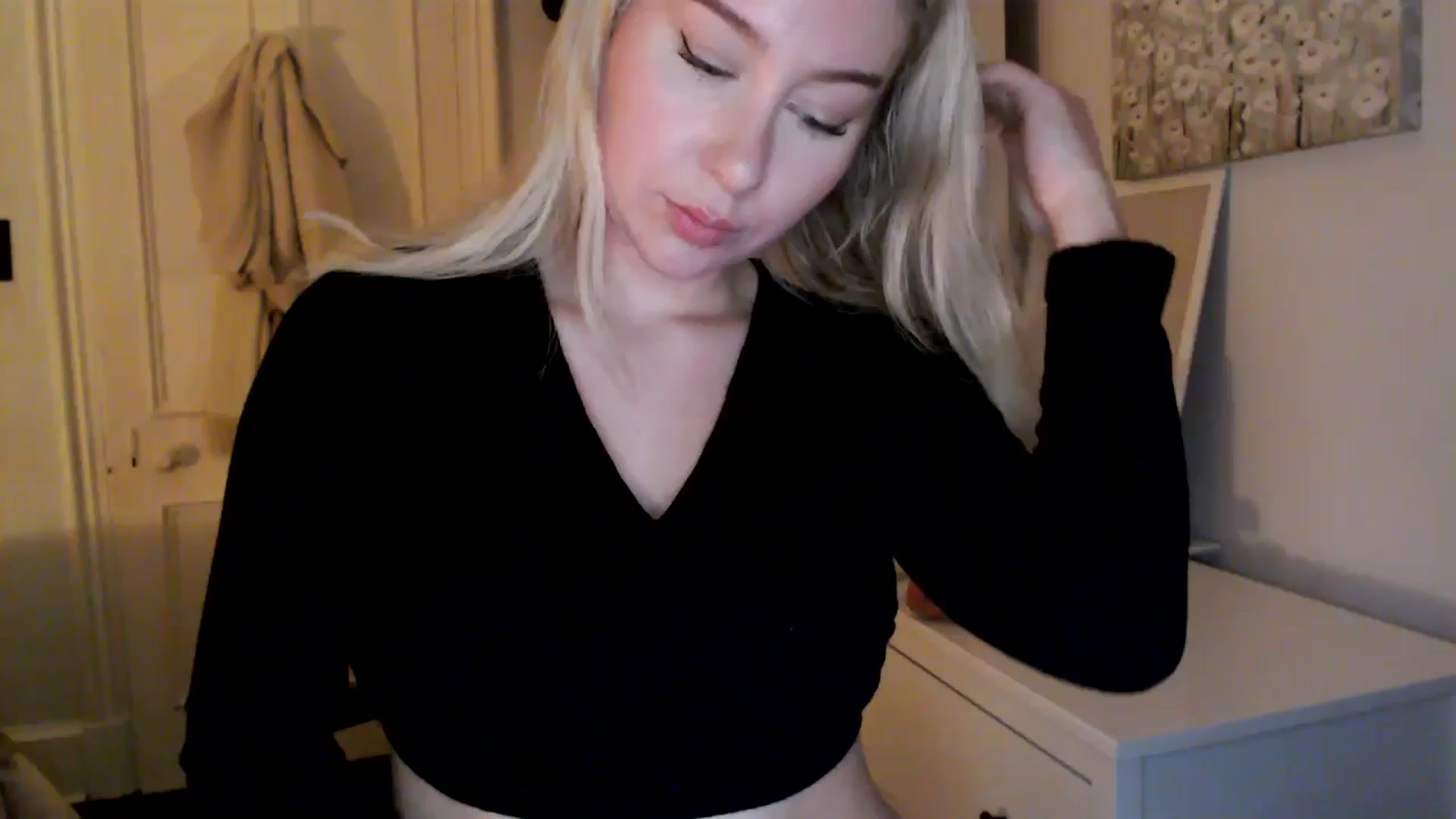 Gallery image thumbnail from Bday_Ava's myfreecams stream on, 01/28/2025, 21:34 image 1 of 20