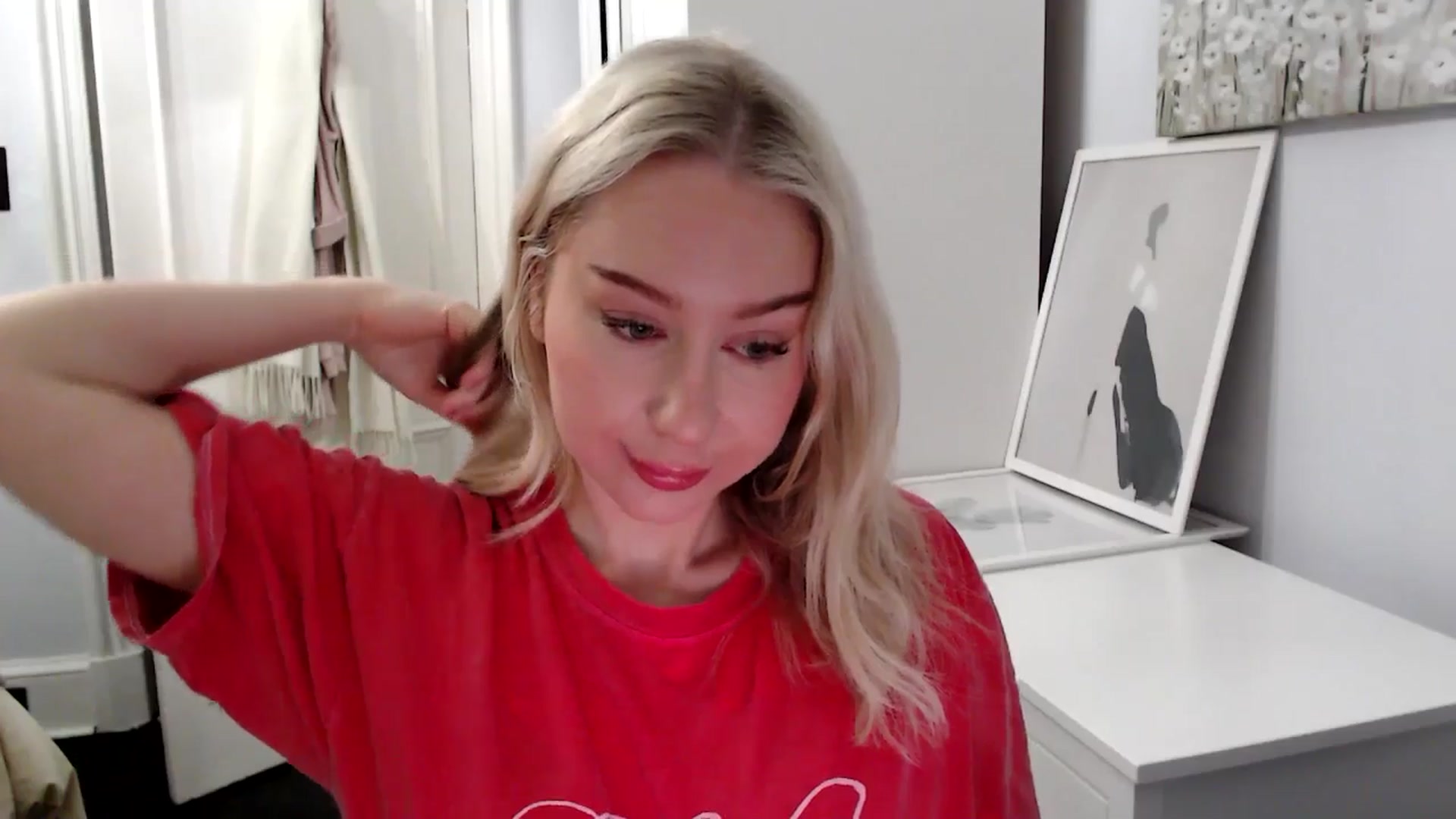 Gallery image thumbnail from Bday_Ava's myfreecams stream on, 01/30/2025, 08:04 image 5 of 20