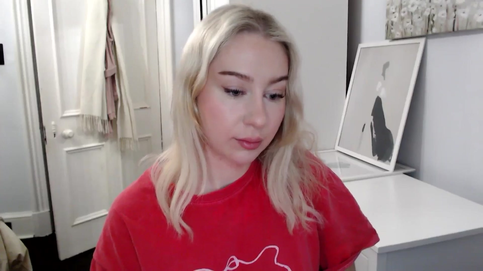 Gallery image thumbnail from Bday_Ava's myfreecams stream on, 01/30/2025, 08:04 image 19 of 20