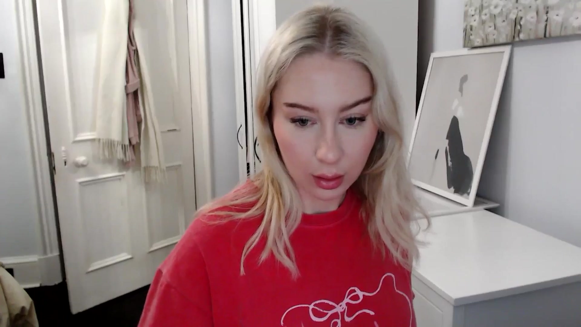Gallery image thumbnail from Bday_Ava's myfreecams stream on, 01/30/2025, 08:04 image 12 of 20