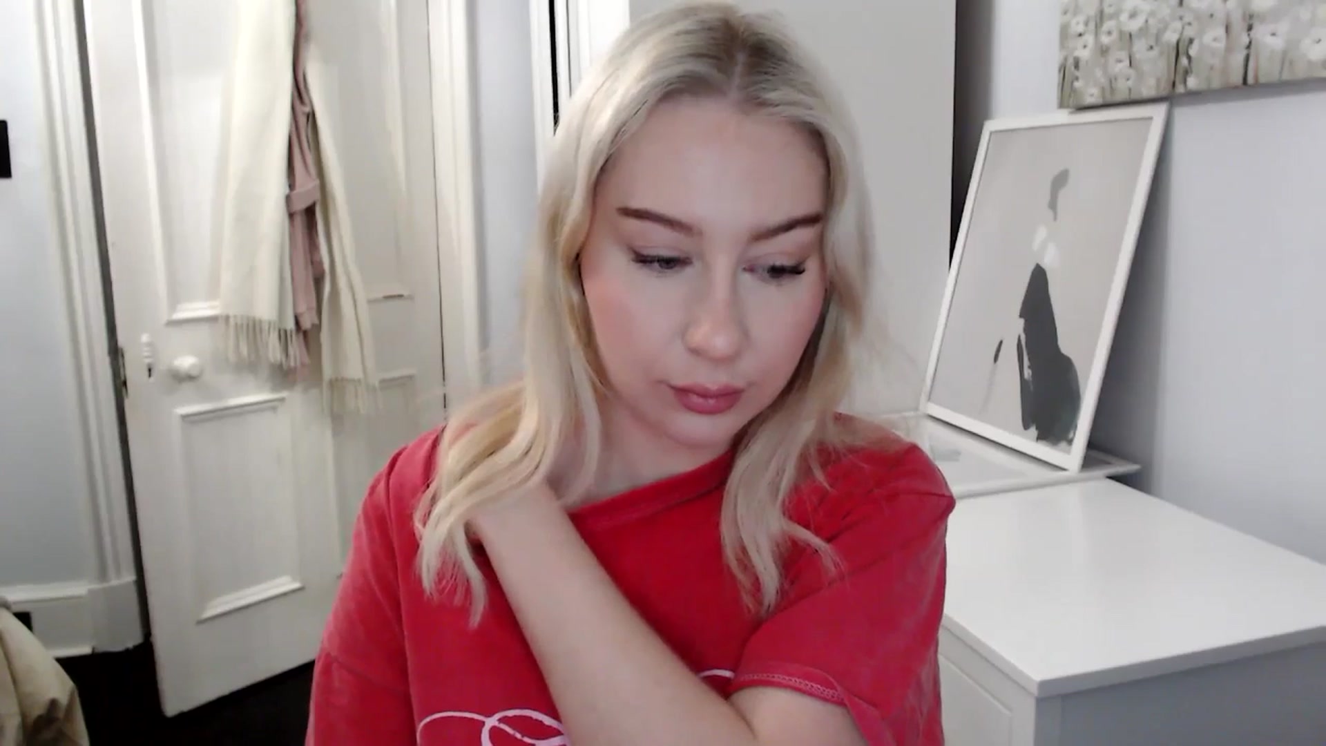 Gallery image thumbnail from Bday_Ava's myfreecams stream on, 01/30/2025, 08:04 image 18 of 20