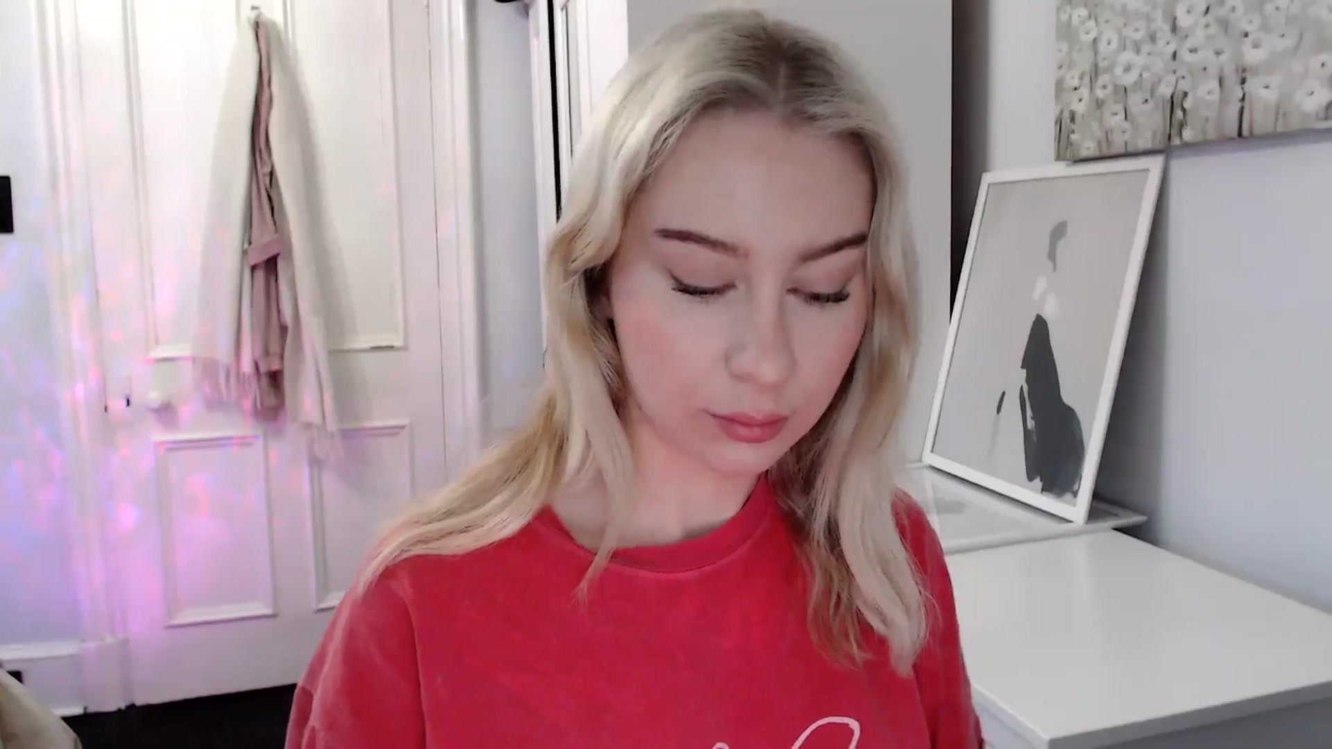 Gallery image thumbnail from Bday_Ava's myfreecams stream on, 01/30/2025, 08:21 image 12 of 20