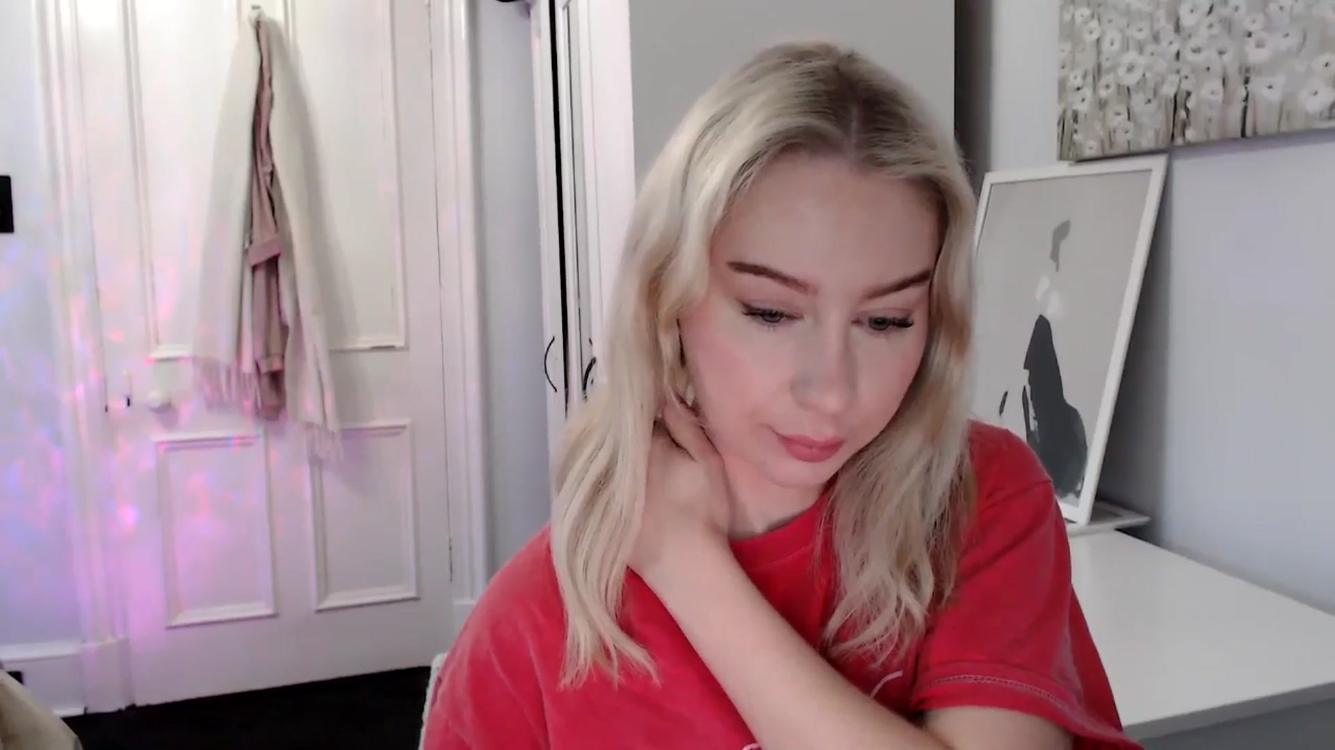 Gallery image thumbnail from Bday_Ava's myfreecams stream on, 01/30/2025, 08:21 image 17 of 20