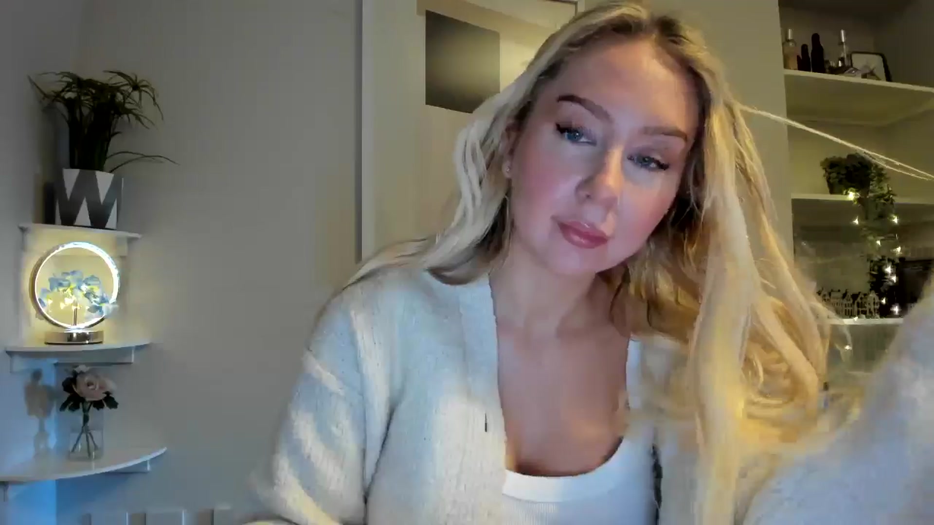 Gallery image thumbnail from Bday_Ava's myfreecams stream on, 01/02/2026, 14:01 image 7 of 20