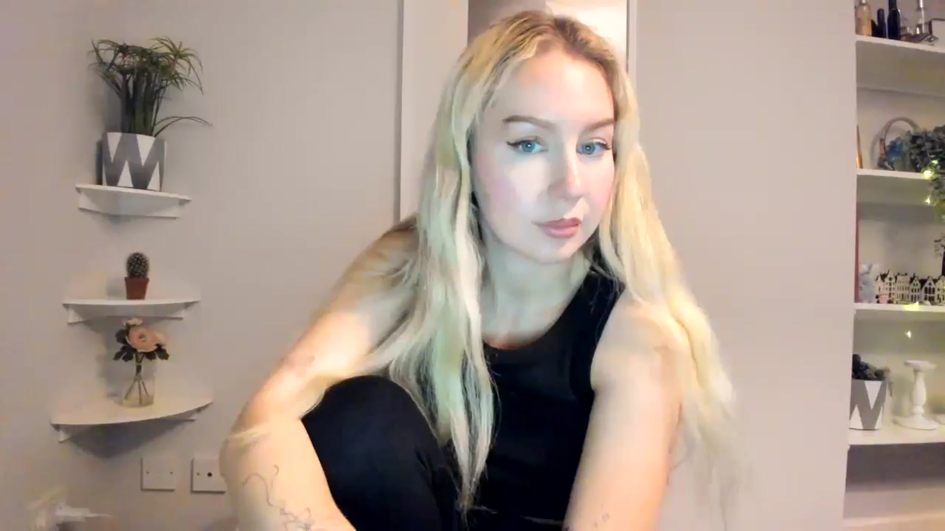 Gallery image thumbnail from Bday_Ava's myfreecams stream on, 01/09/2026, 20:55 image 13 of 20