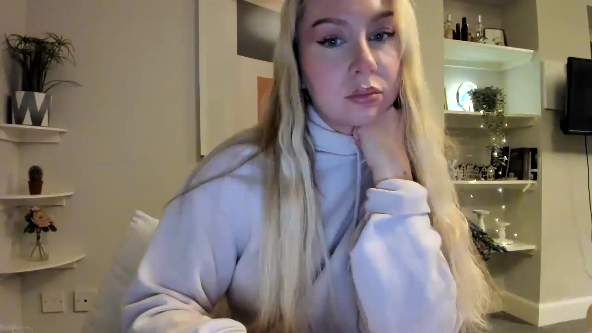 Gallery image thumbnail from Bday_Ava's myfreecams stream on, 01/12/2026, 18:31 image 9 of 20