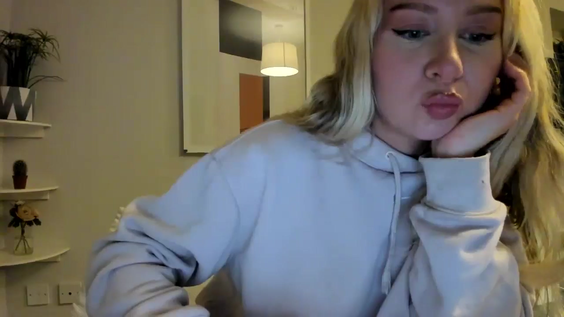 Gallery image thumbnail from Bday_Ava's myfreecams stream on, 01/12/2026, 18:31 image 4 of 20