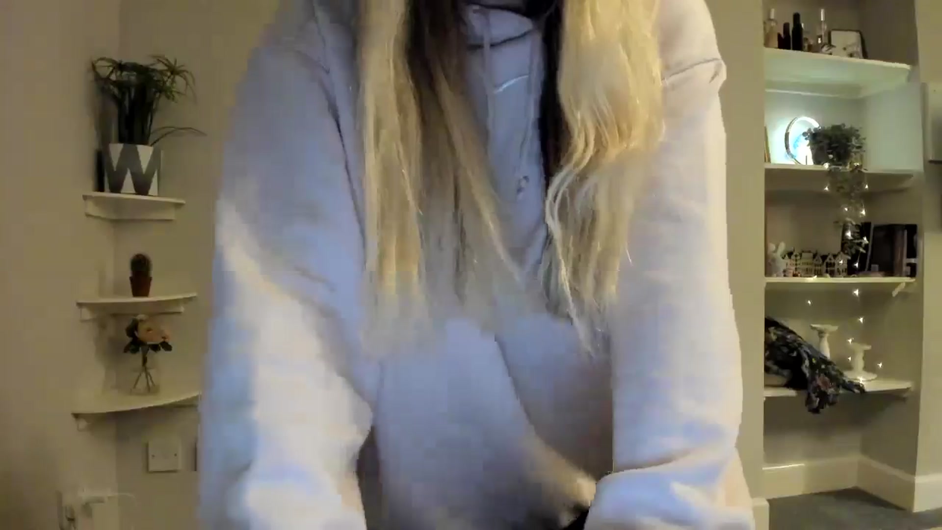 Gallery image thumbnail from Bday_Ava's myfreecams stream on, 01/12/2026, 22:03 image 3 of 20