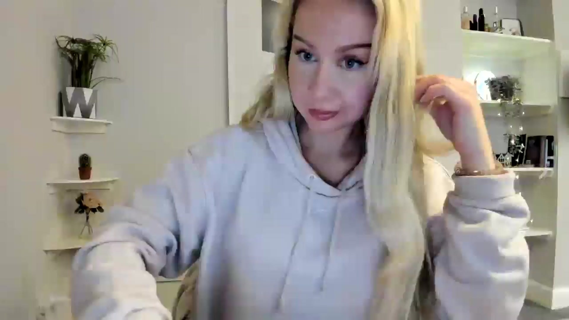 Gallery image thumbnail from Bday_Ava's myfreecams stream on, 01/12/2026, 22:03 image 1 of 20
