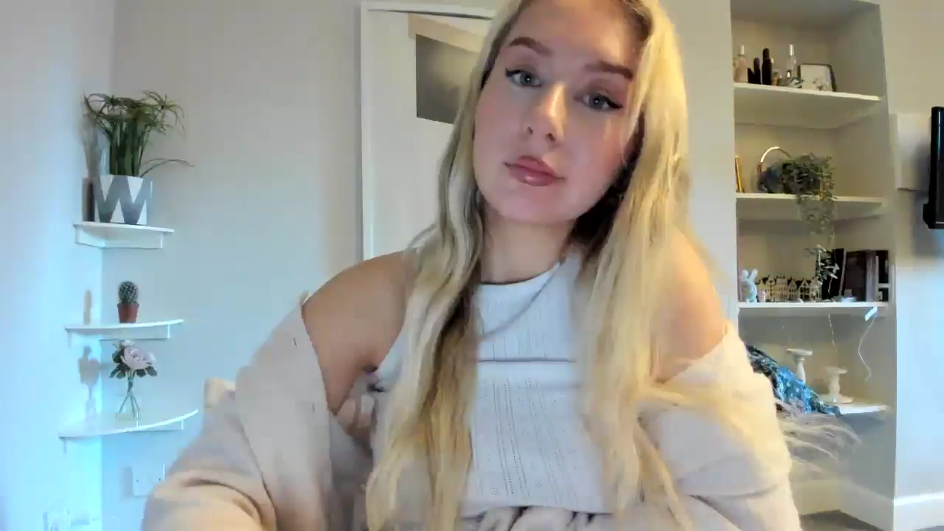 Gallery image thumbnail from Bday_Ava's myfreecams stream on, 01/13/2026, 15:24 image 8 of 20
