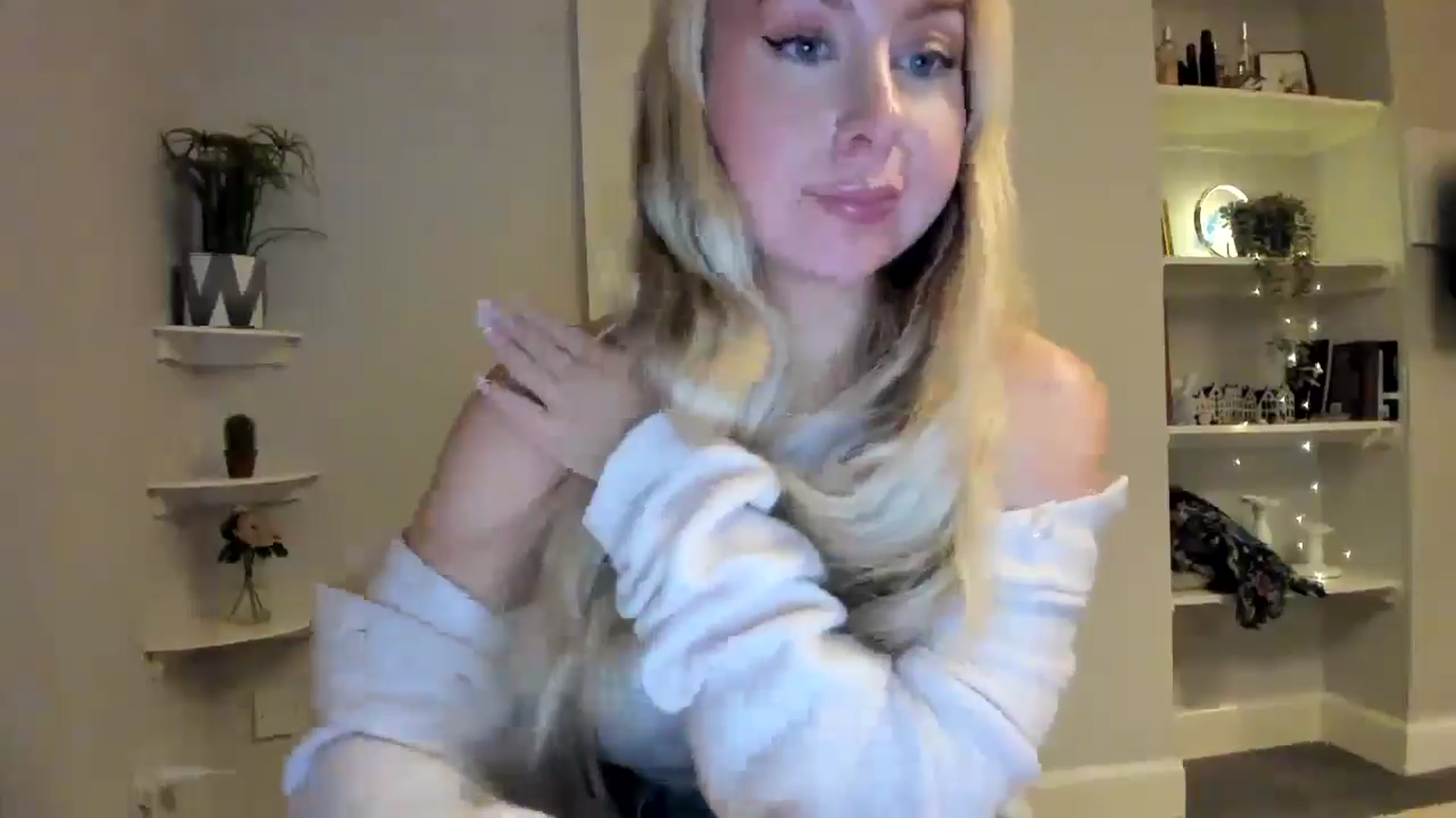 Gallery image thumbnail from Bday_Ava's myfreecams stream on, 01/13/2026, 17:04 image 9 of 20