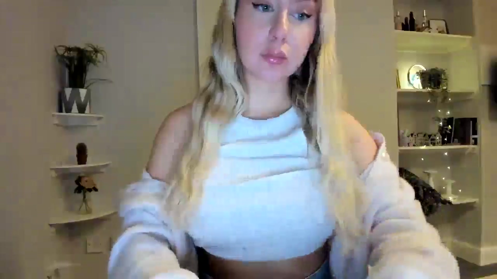 Gallery image thumbnail from Bday_Ava's myfreecams stream on, 01/13/2026, 17:04 image 8 of 20