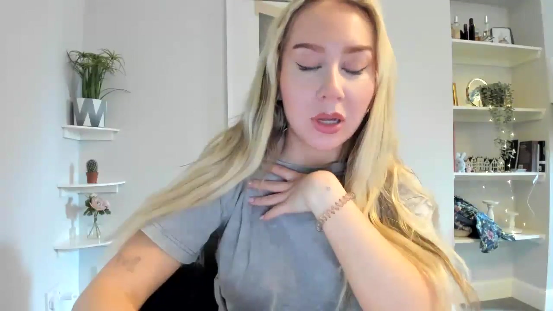 Gallery image thumbnail from Bday_Ava's myfreecams stream on, 01/14/2026, 13:22 image 5 of 20