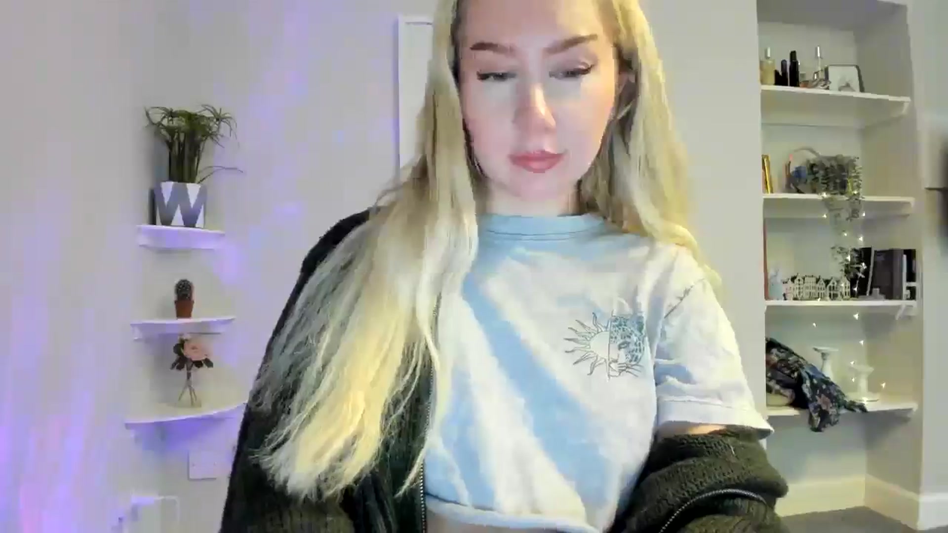 Gallery image thumbnail from Bday_Ava's myfreecams stream on, 01/14/2026, 15:33 image 18 of 20