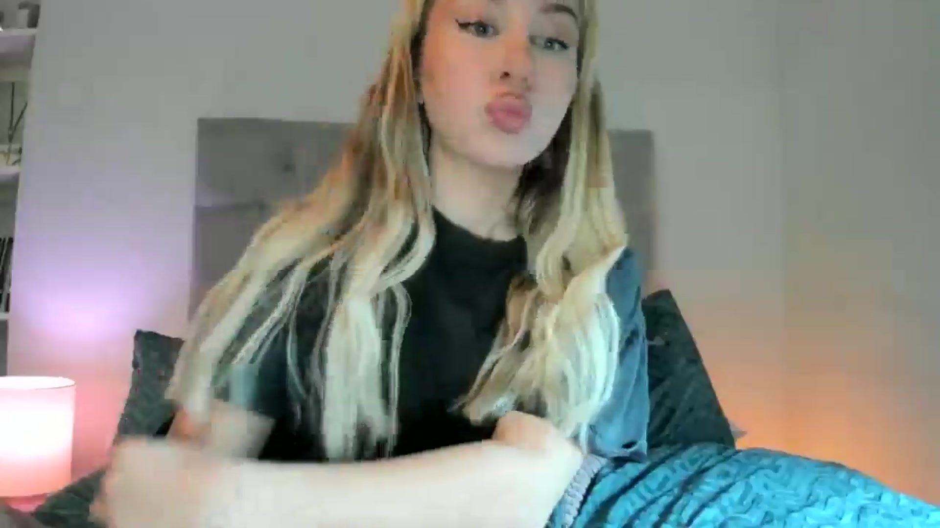Gallery image thumbnail from Bday_Ava's myfreecams stream on, 01/15/2026, 09:32 image 12 of 20